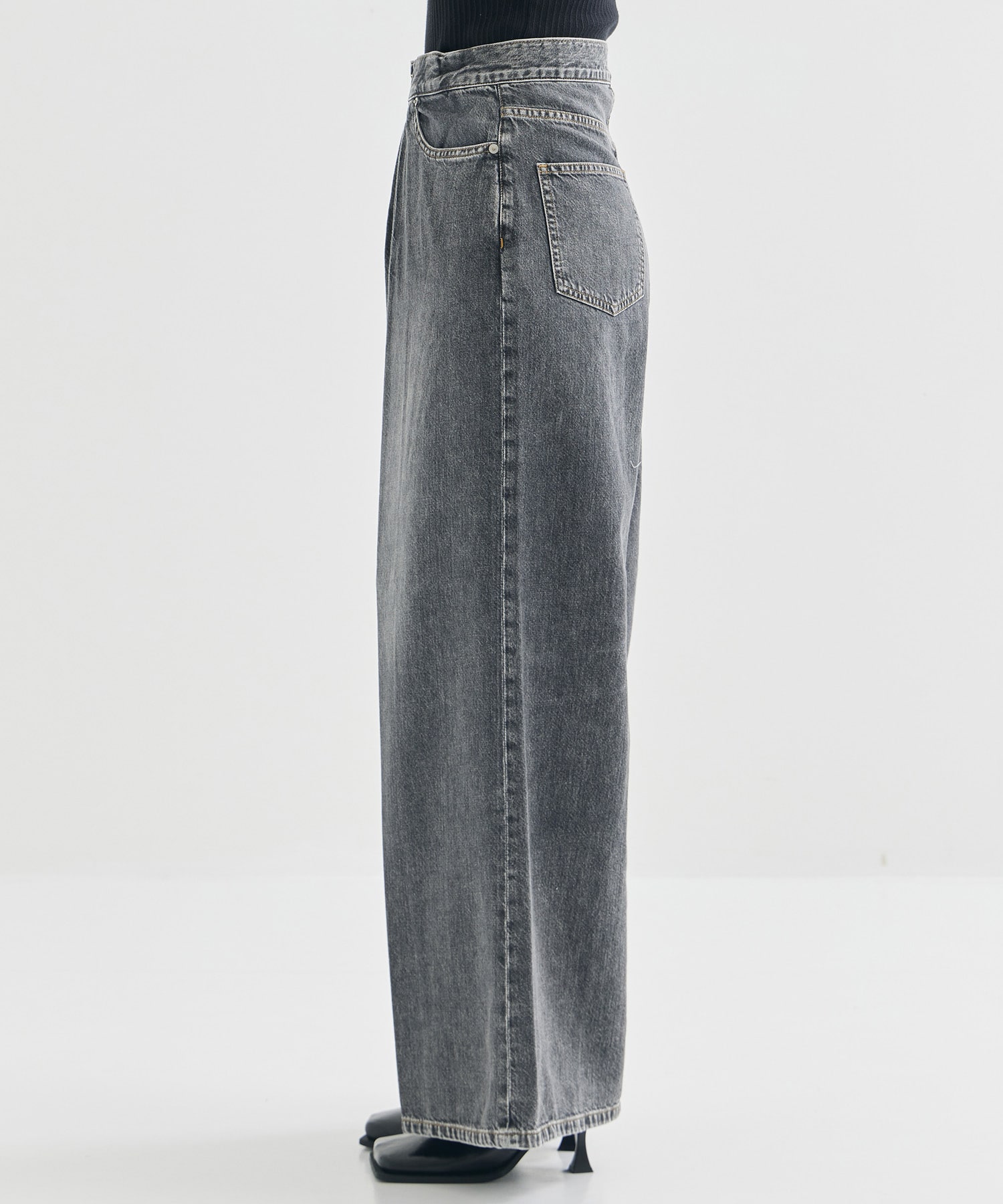 WASHED DENIM WIDE PANTS (SHORT LENGTH) JOHN LAWRENCE SULLIVAN