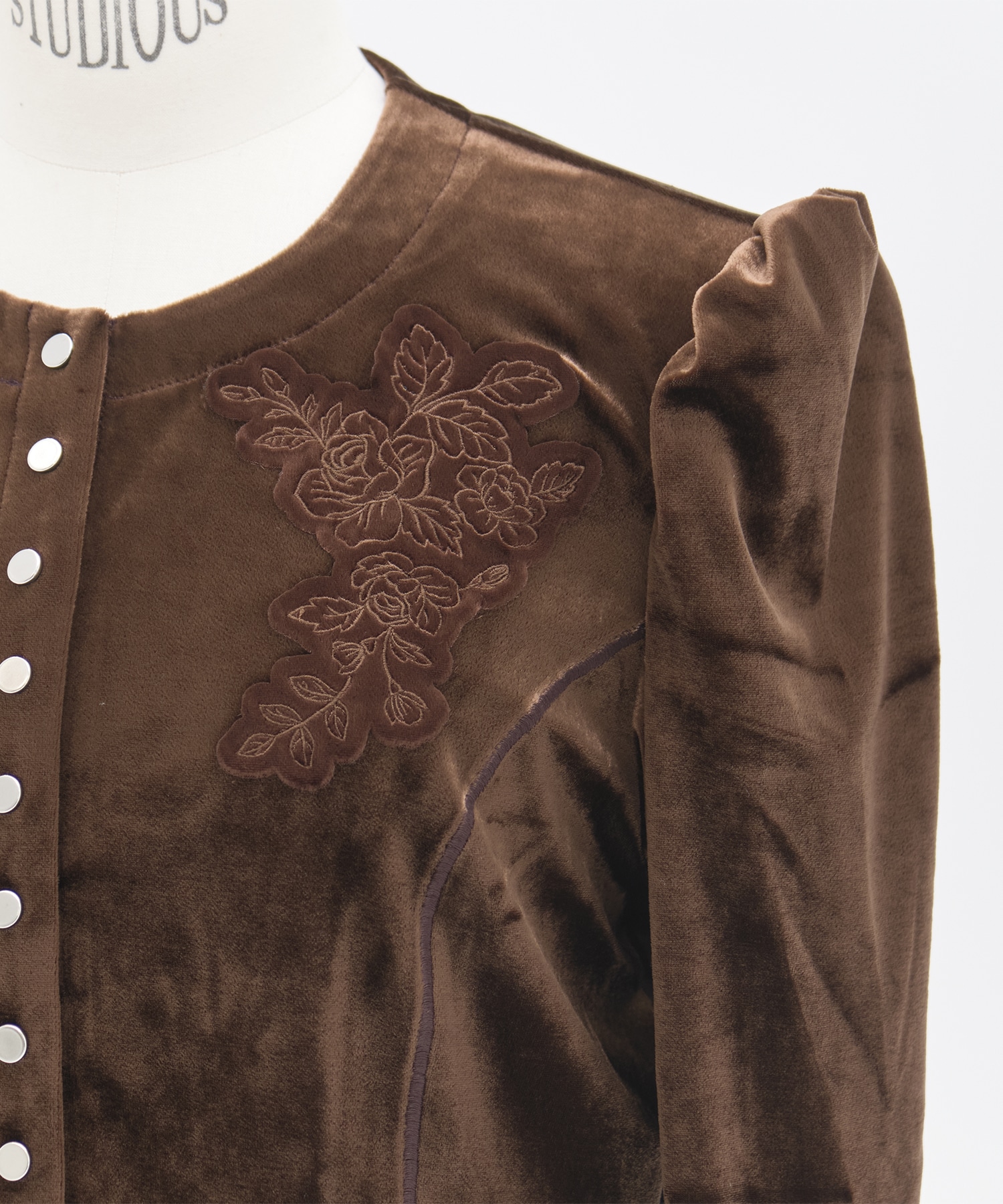 ROSE-EMBROIDERED VELOUR CARDIGAN FETICO