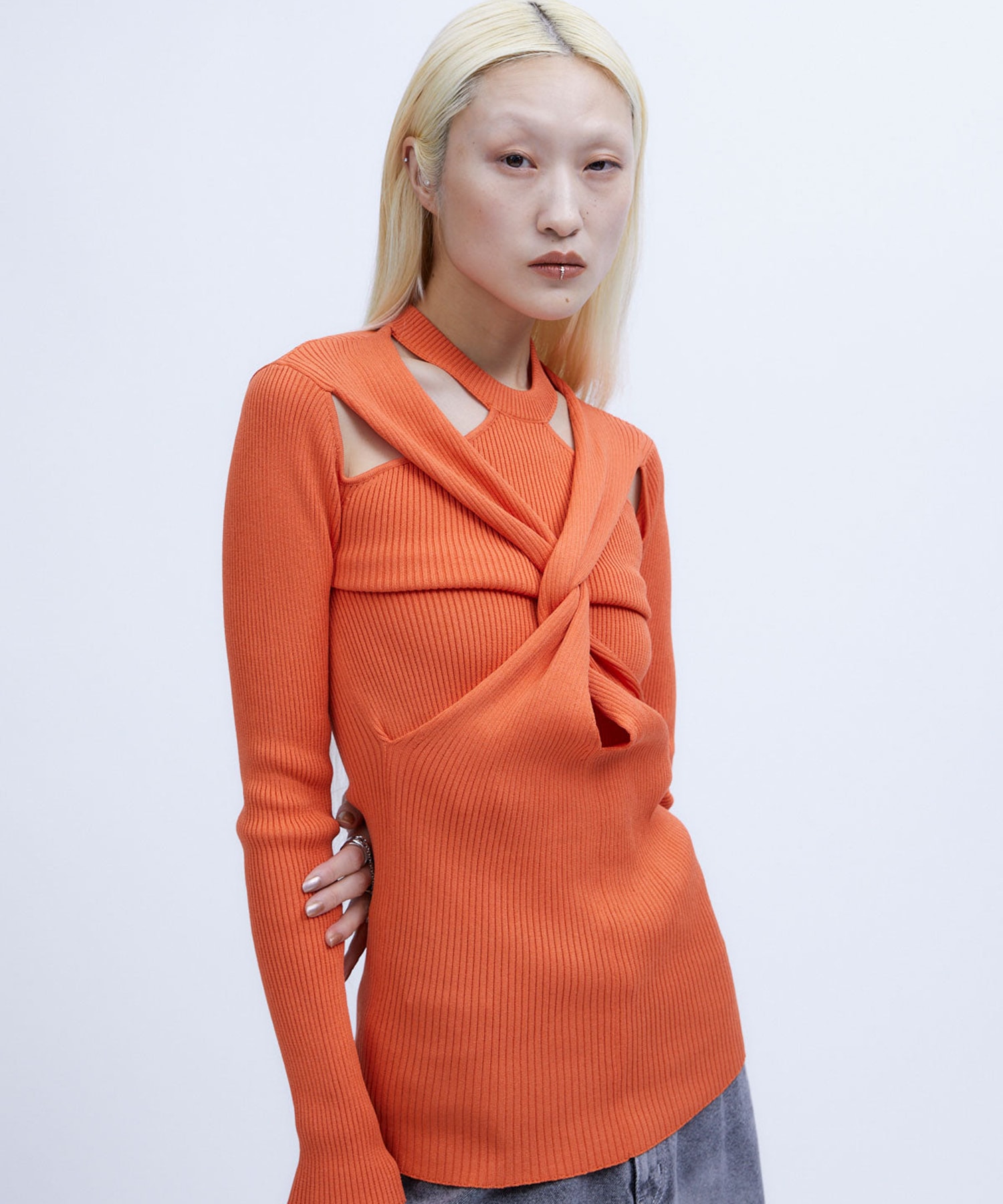 TWIST KNIT TOPS THINGS THAT MATTER