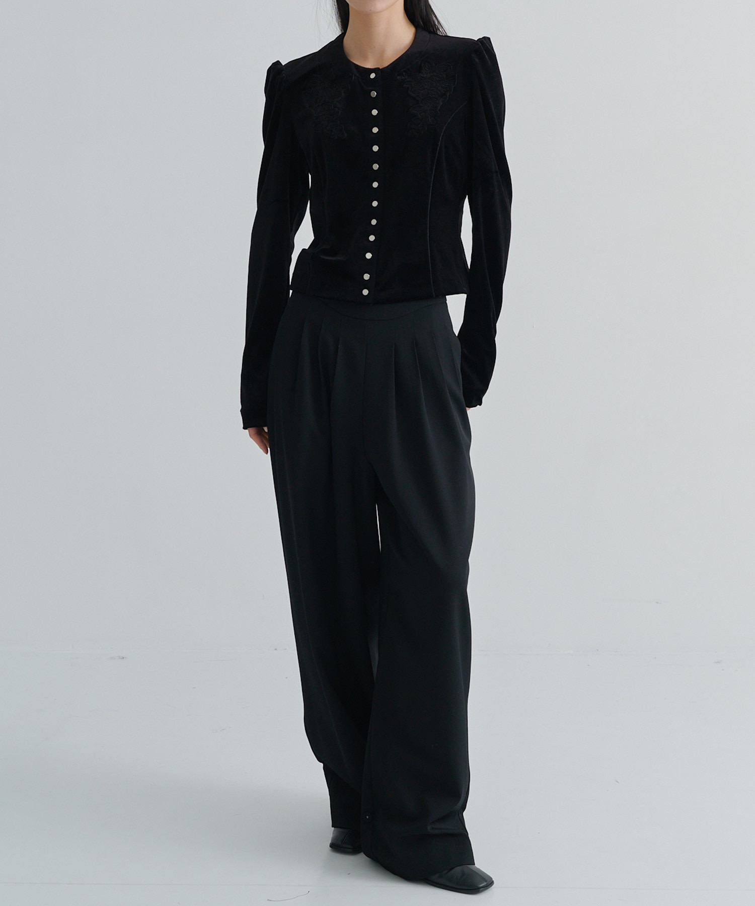 HIGH-WAIST PLEATED TROUSERS FETICO