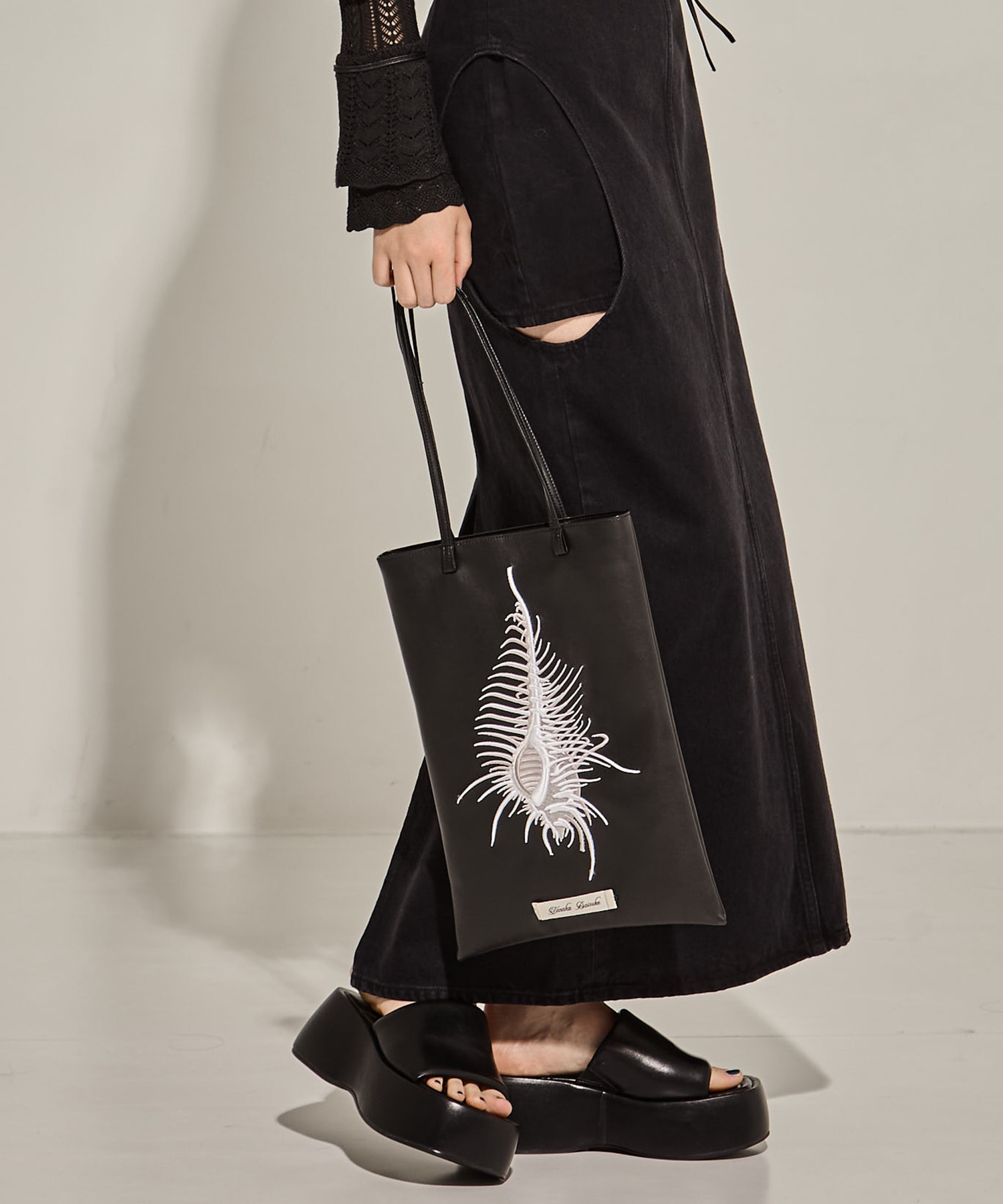 AKKIGAI leather bag tanakadaisuke