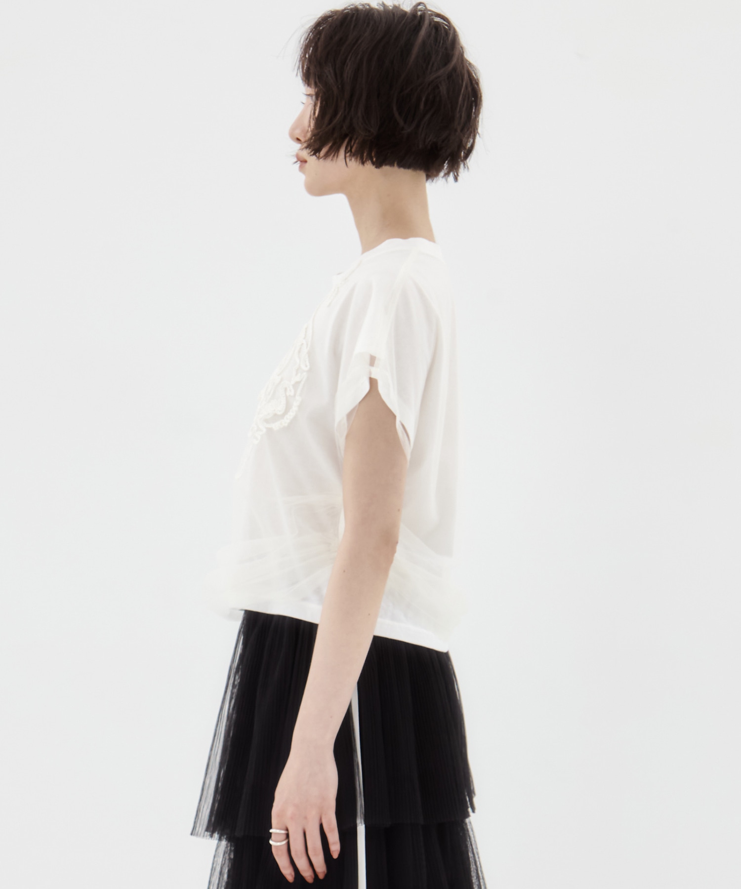 EX.embroidered tulle layered tops MURRAL