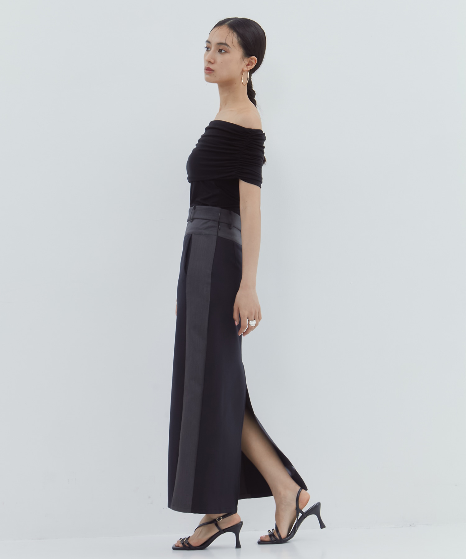別注OFF SHOULDER TOPS determ