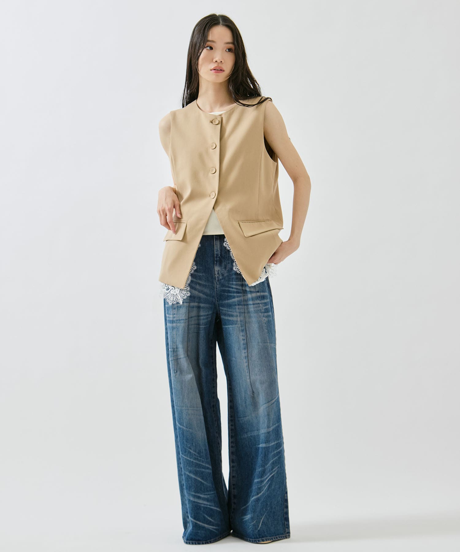 Tucked Wide Leg Jeans STUDIOUS