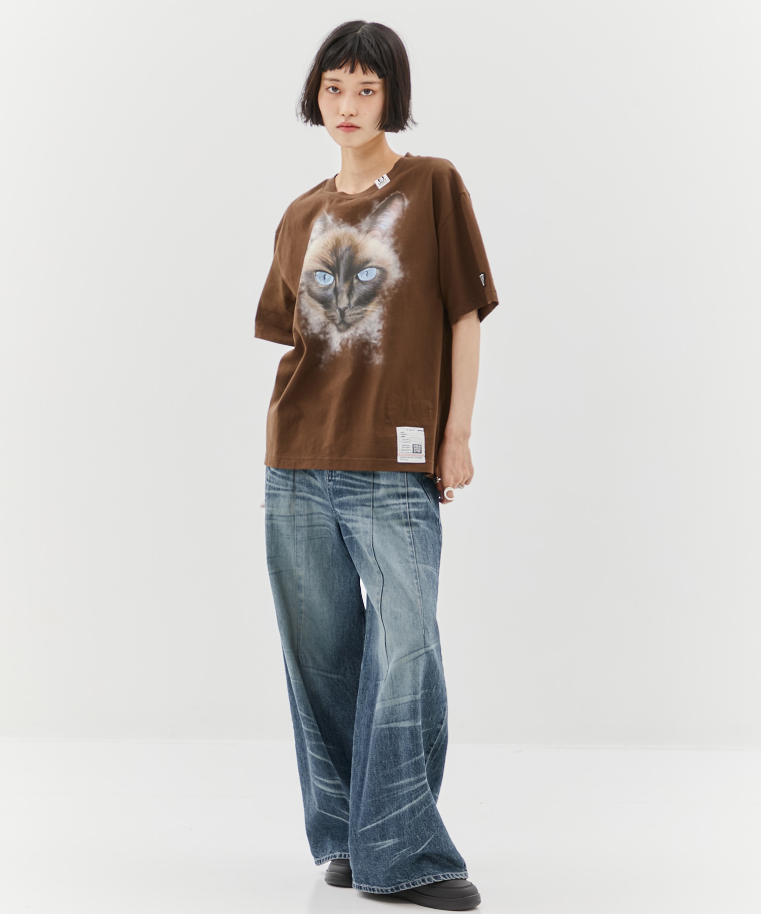 Tucked Wide Leg Jeans STUDIOUS