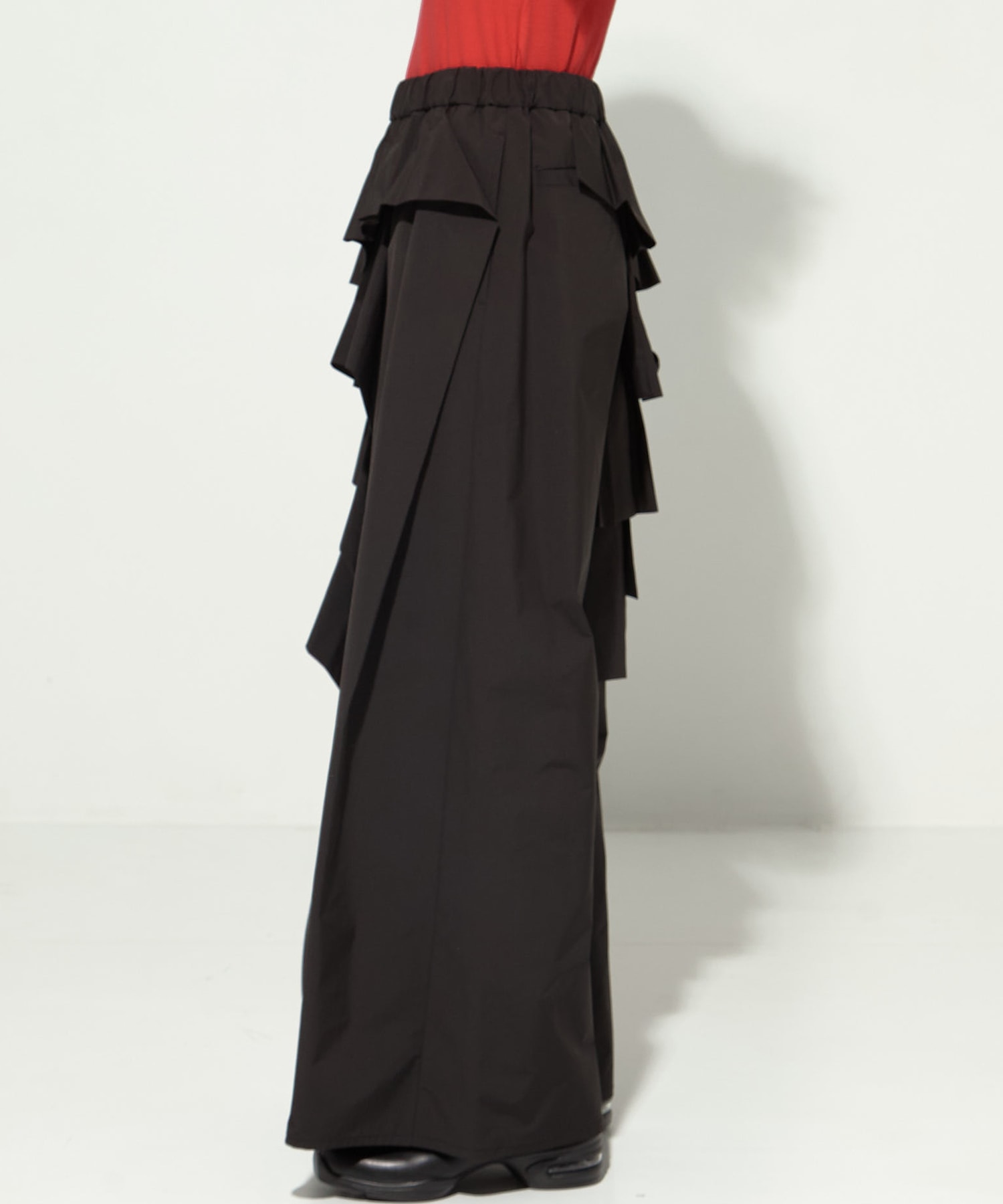 別注 RUFFLE PANTS TAAKK