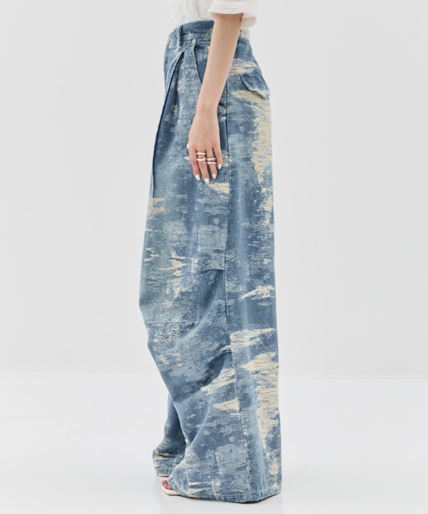 DESIGN TROUSERS TAAKK