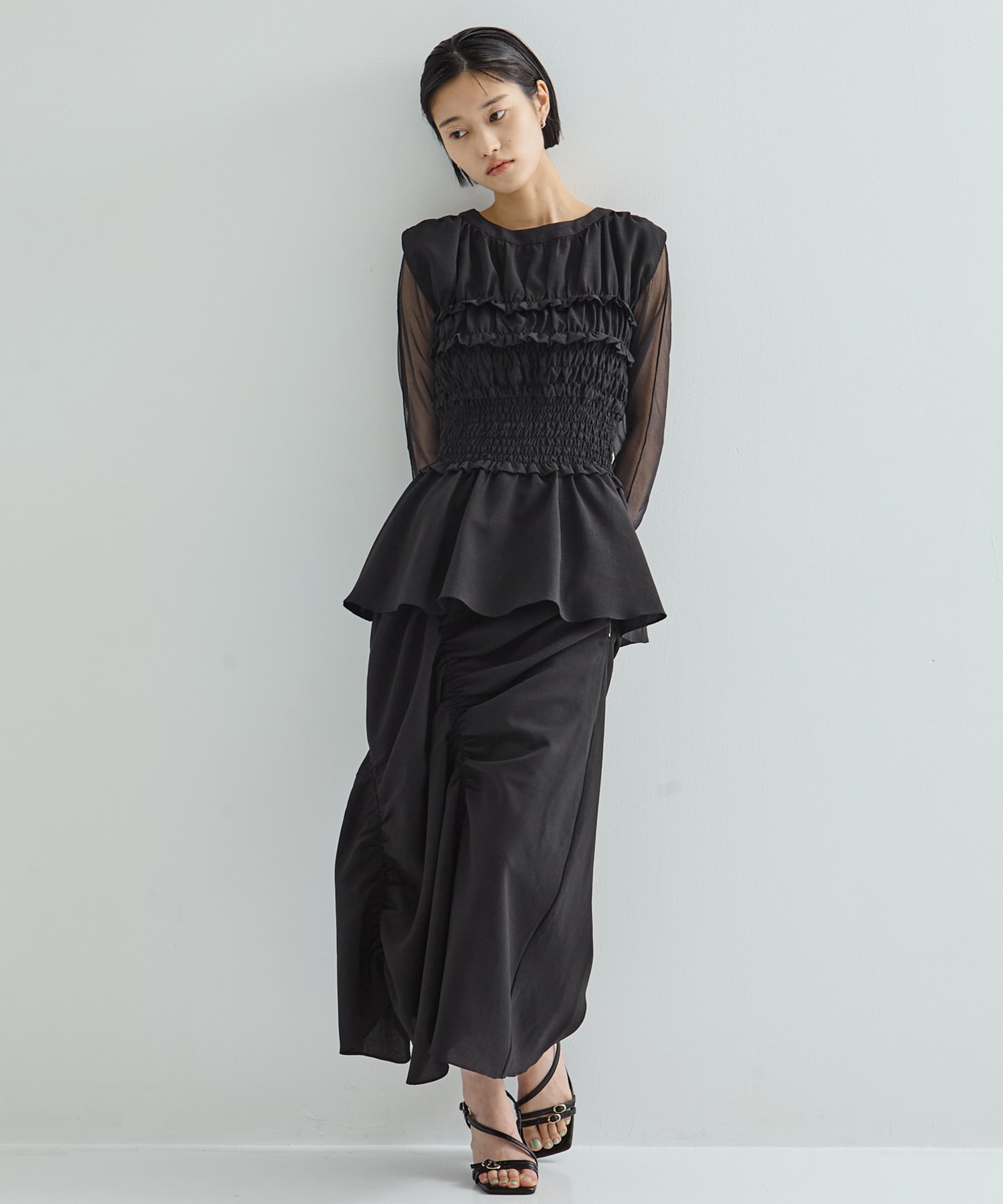 GATHER SHIRRING SKIRT STUDIOUS