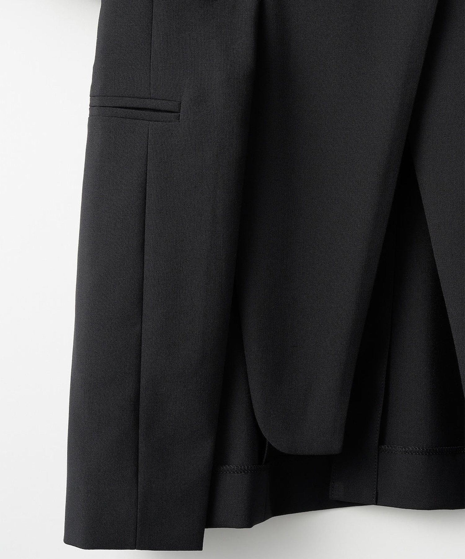 Branching half sleeve jacket 
