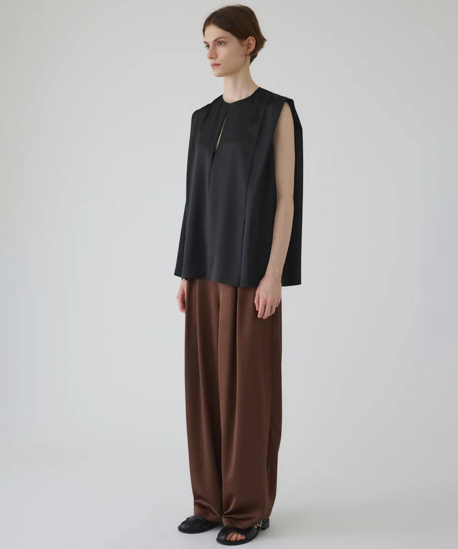 Satin chic vest RIM.ARK