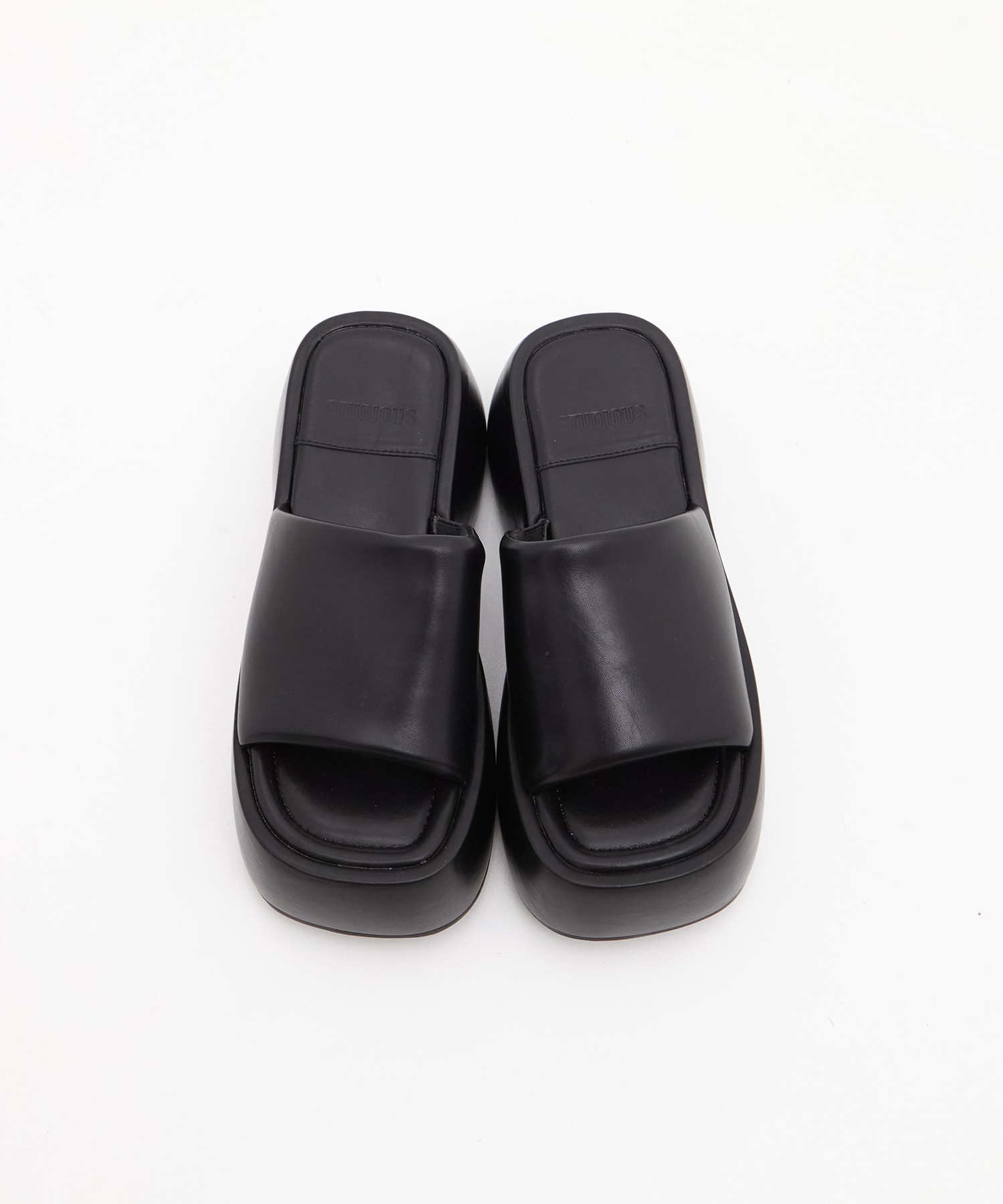Soft Leather Padded Sandals STUDIOUS