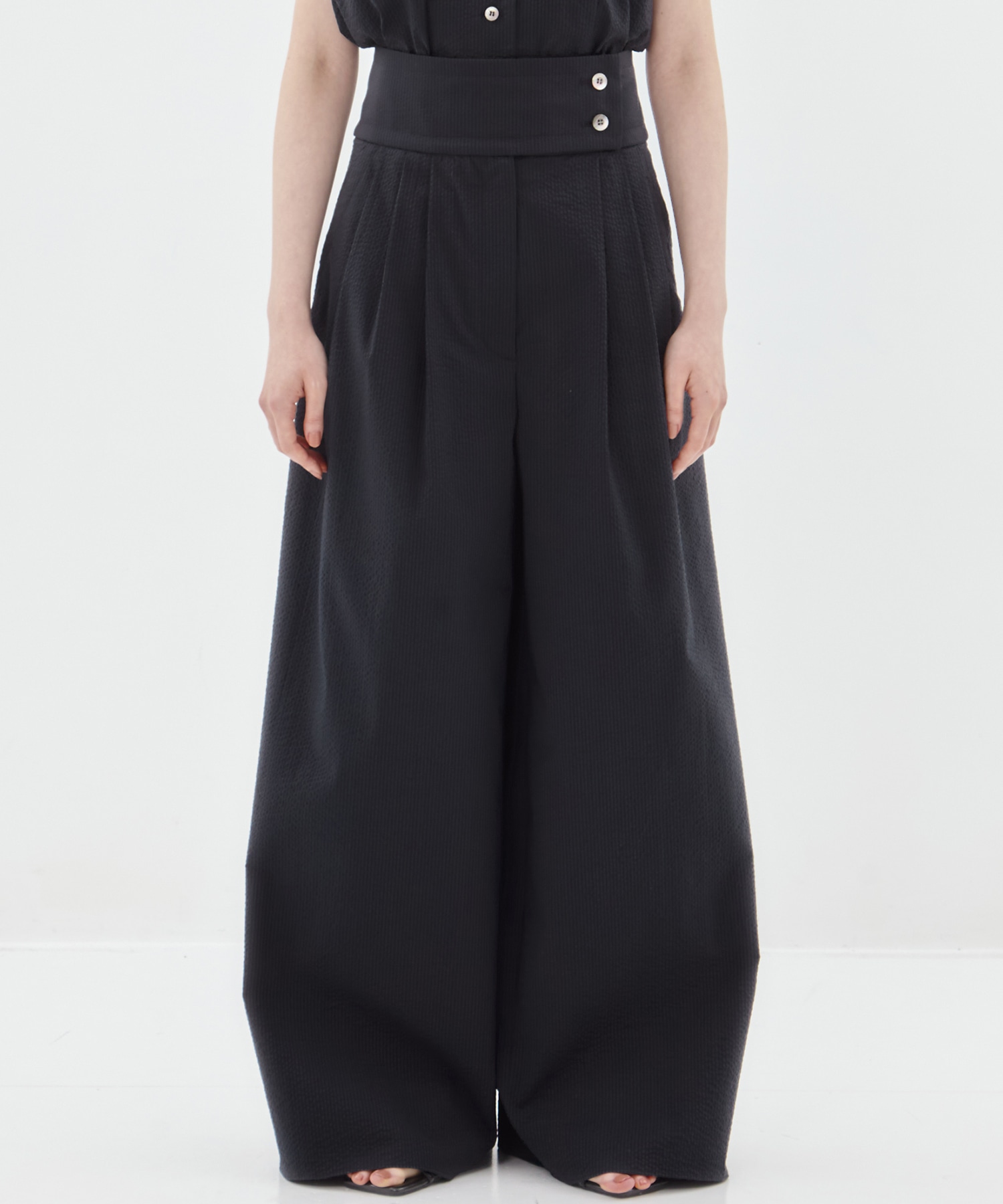 Seersucker Flare Pants STUDIOUS