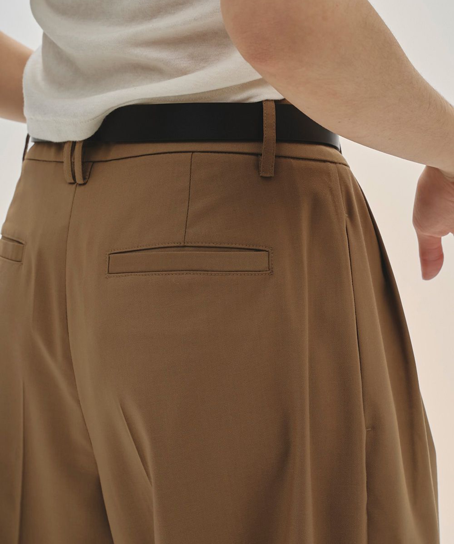 Lightweight Tuck Trousers TODAYFUL