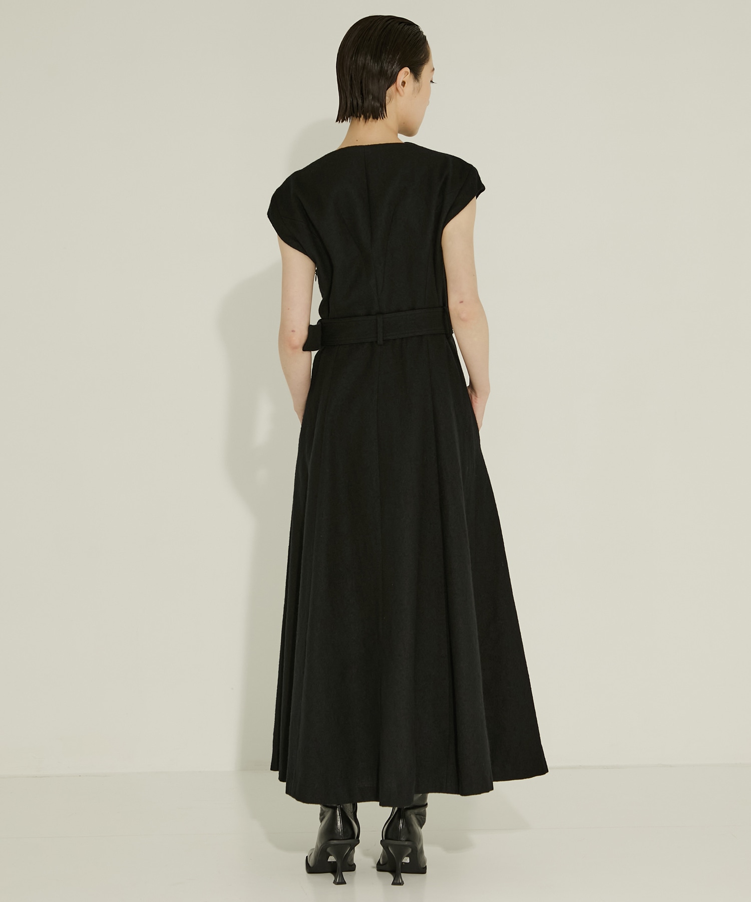 Sesilia dress BK AKIRANAKA