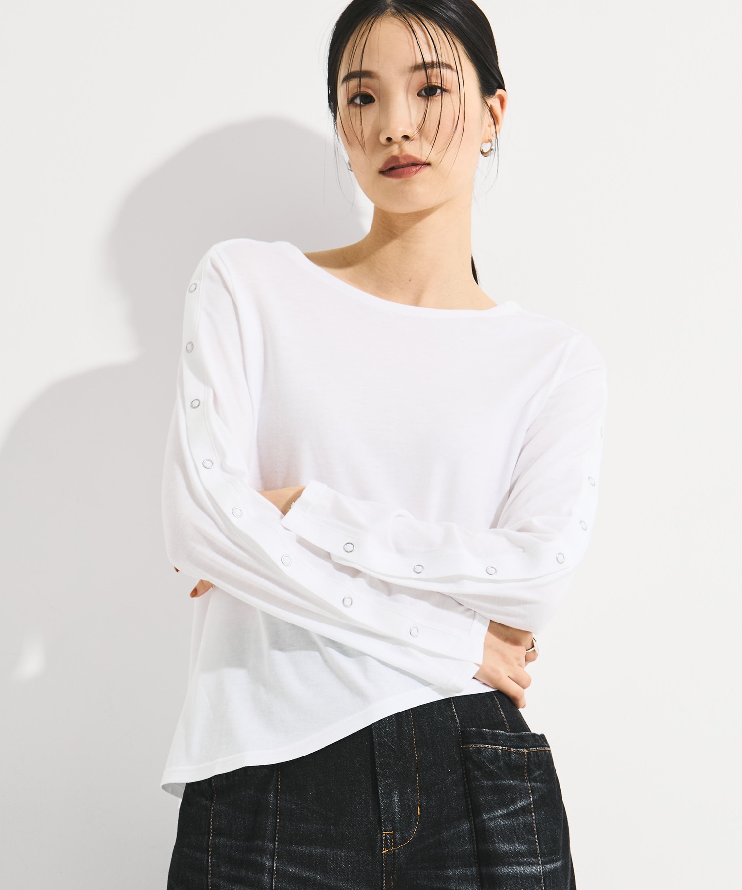 SHOULDER SNAP LONG SLEEVE TEE STUDIOUS