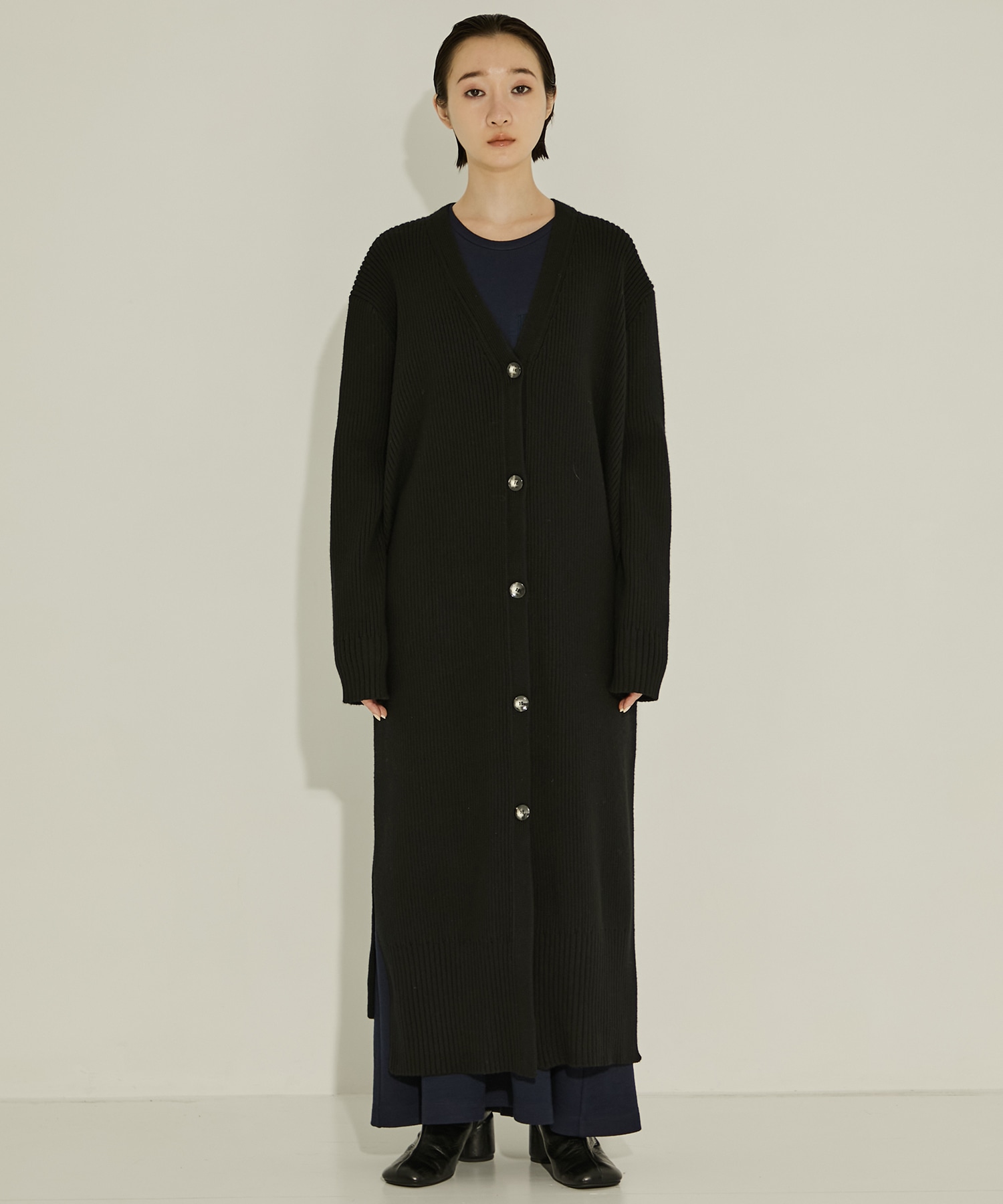 Margo long knit cardigan BK AKIRANAKA