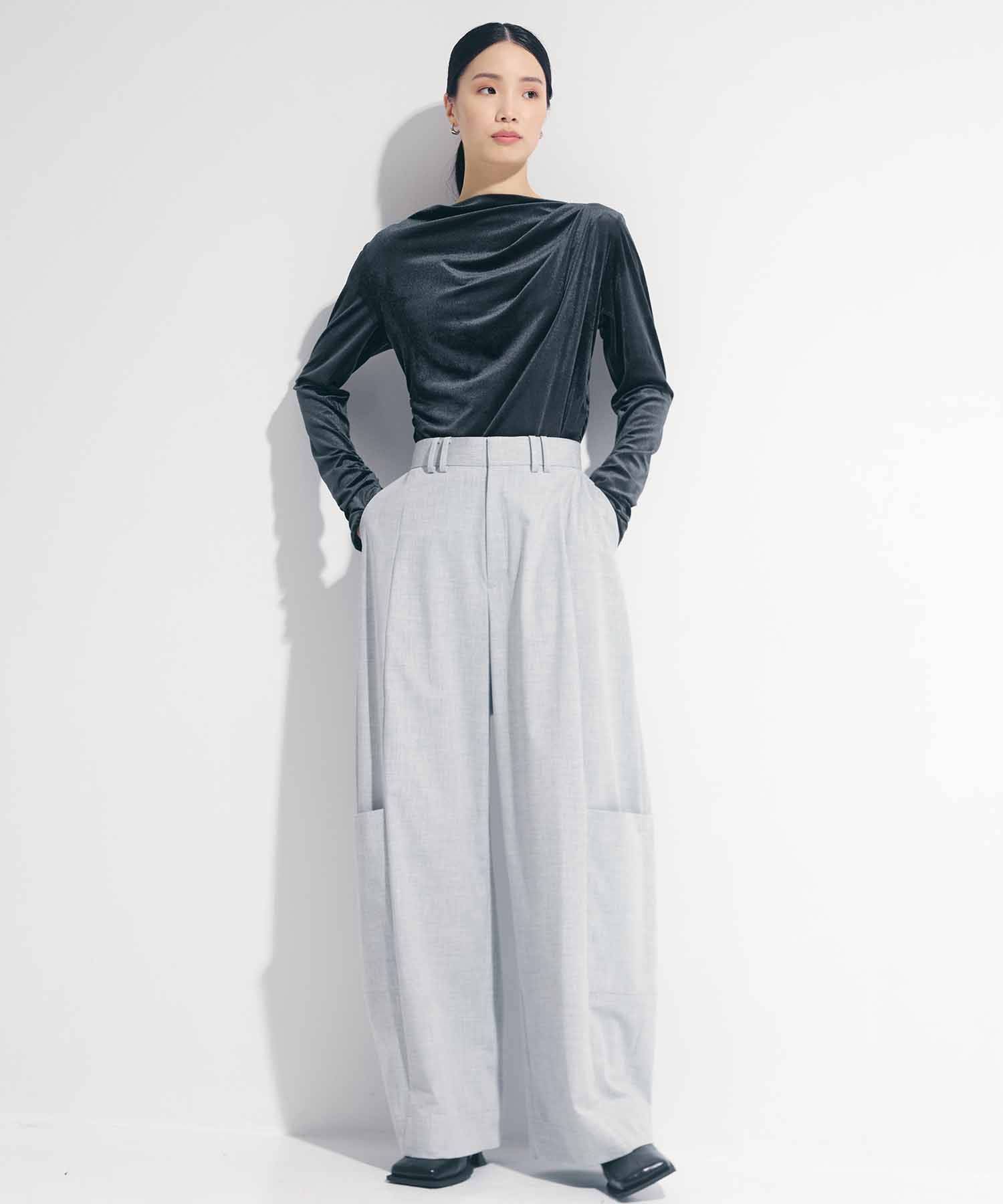Soft Barrel Leg Cargo Trousers STUDIOUS