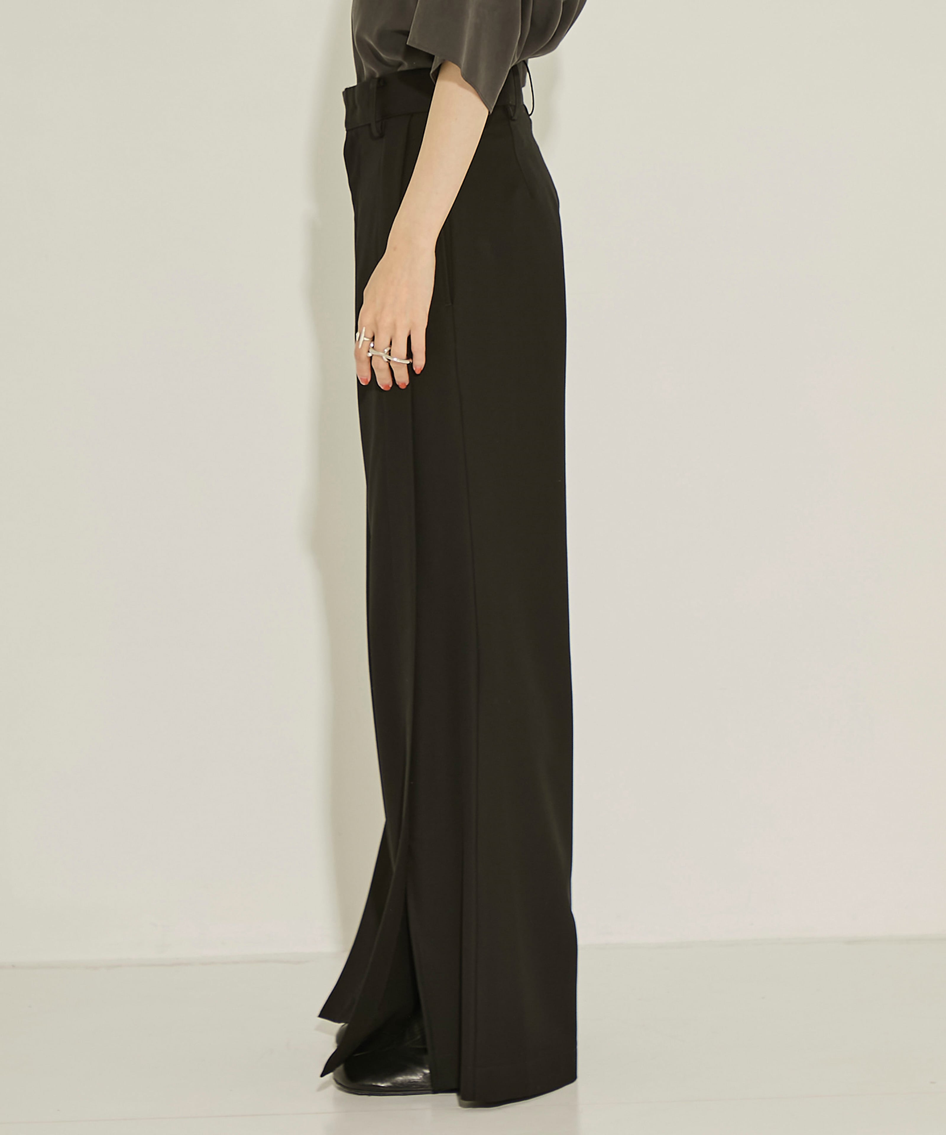 Front Slit Flare PNT UJOH