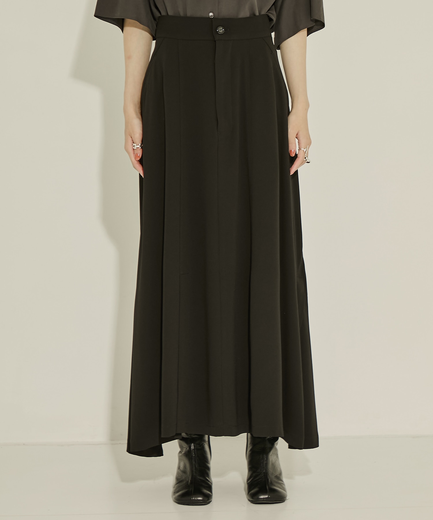 Slit Long SKT UJOH