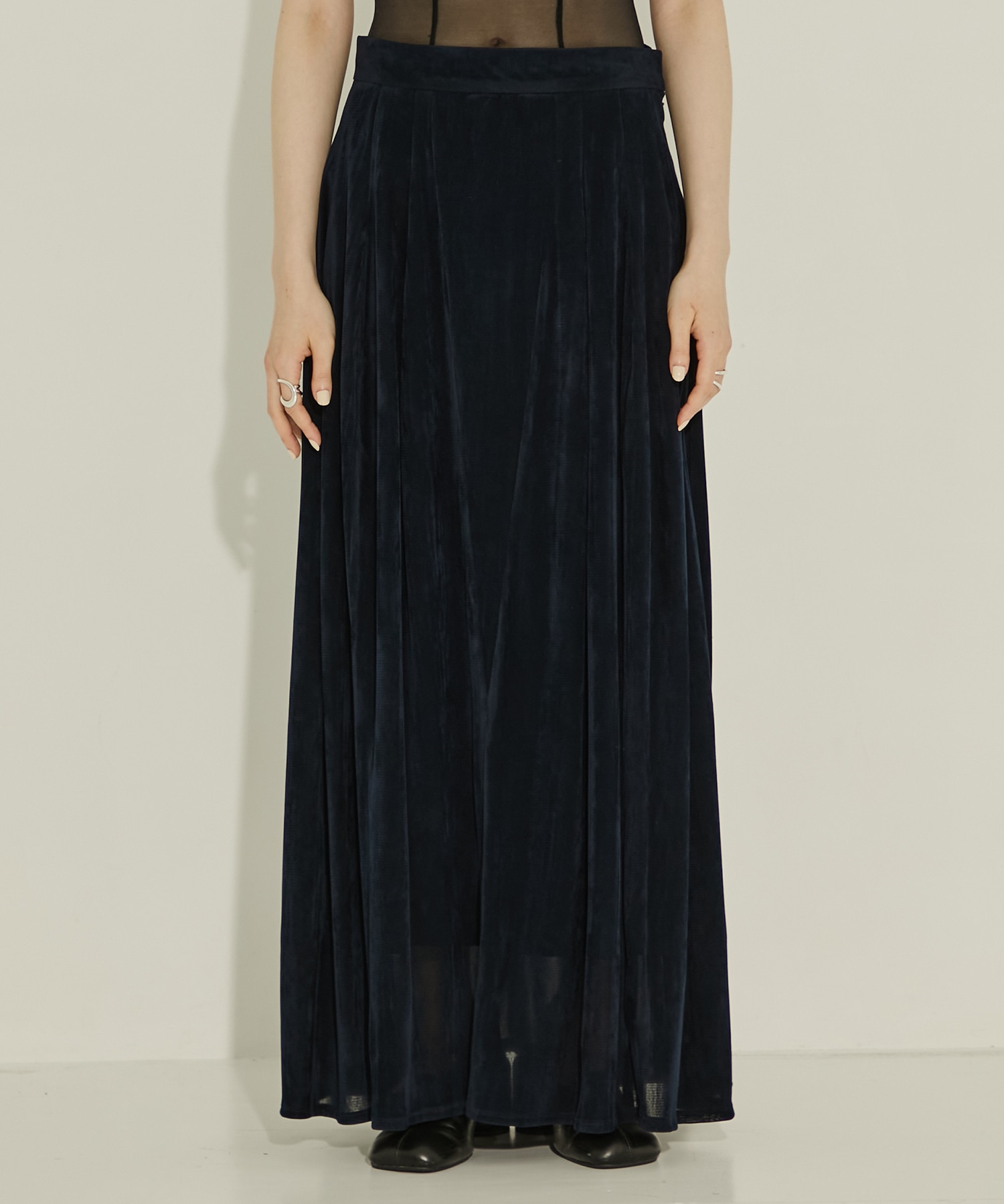 Rufina layer skirt AKIRANAKA