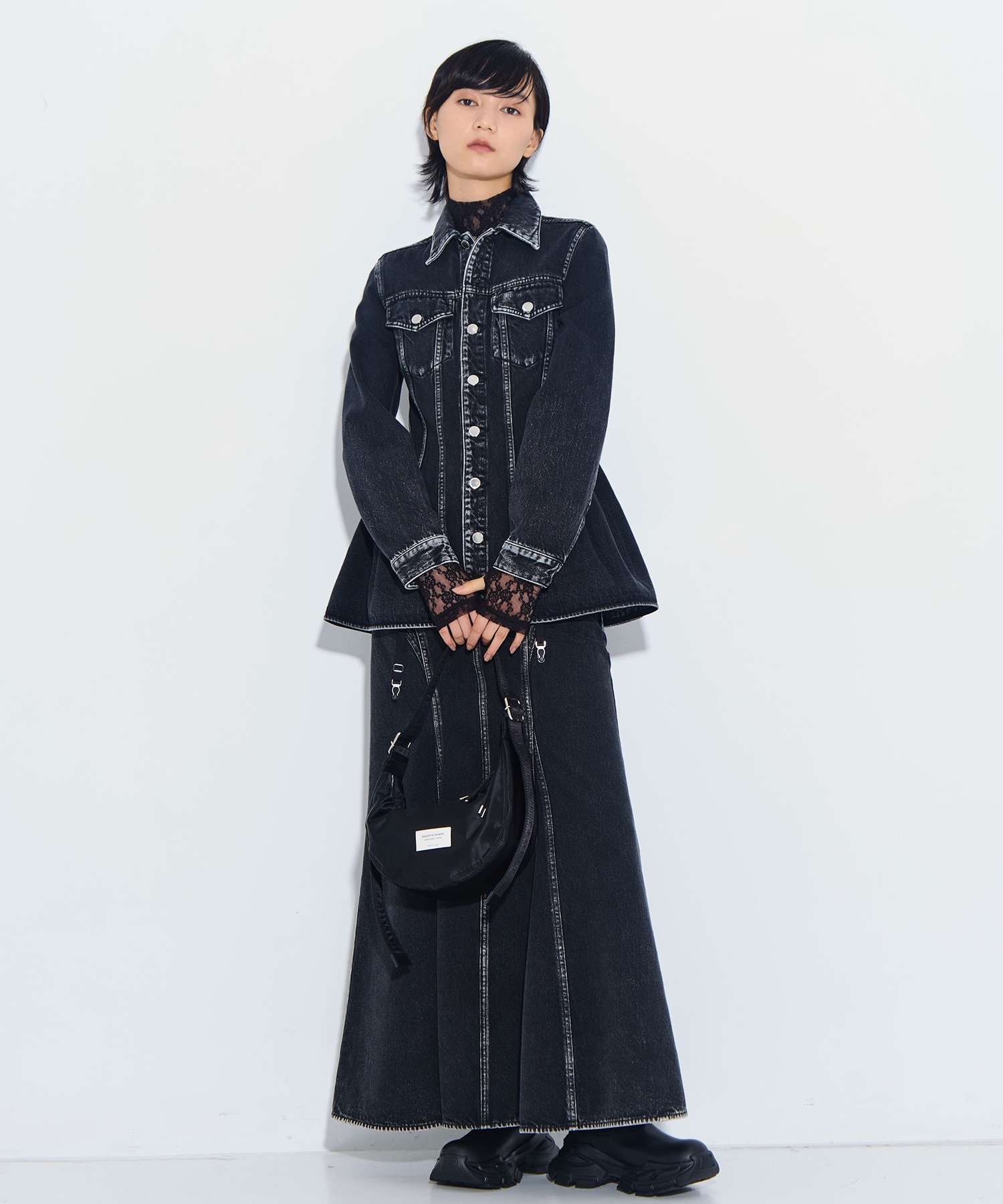 別注nylon moon shoulder bag beautiful people