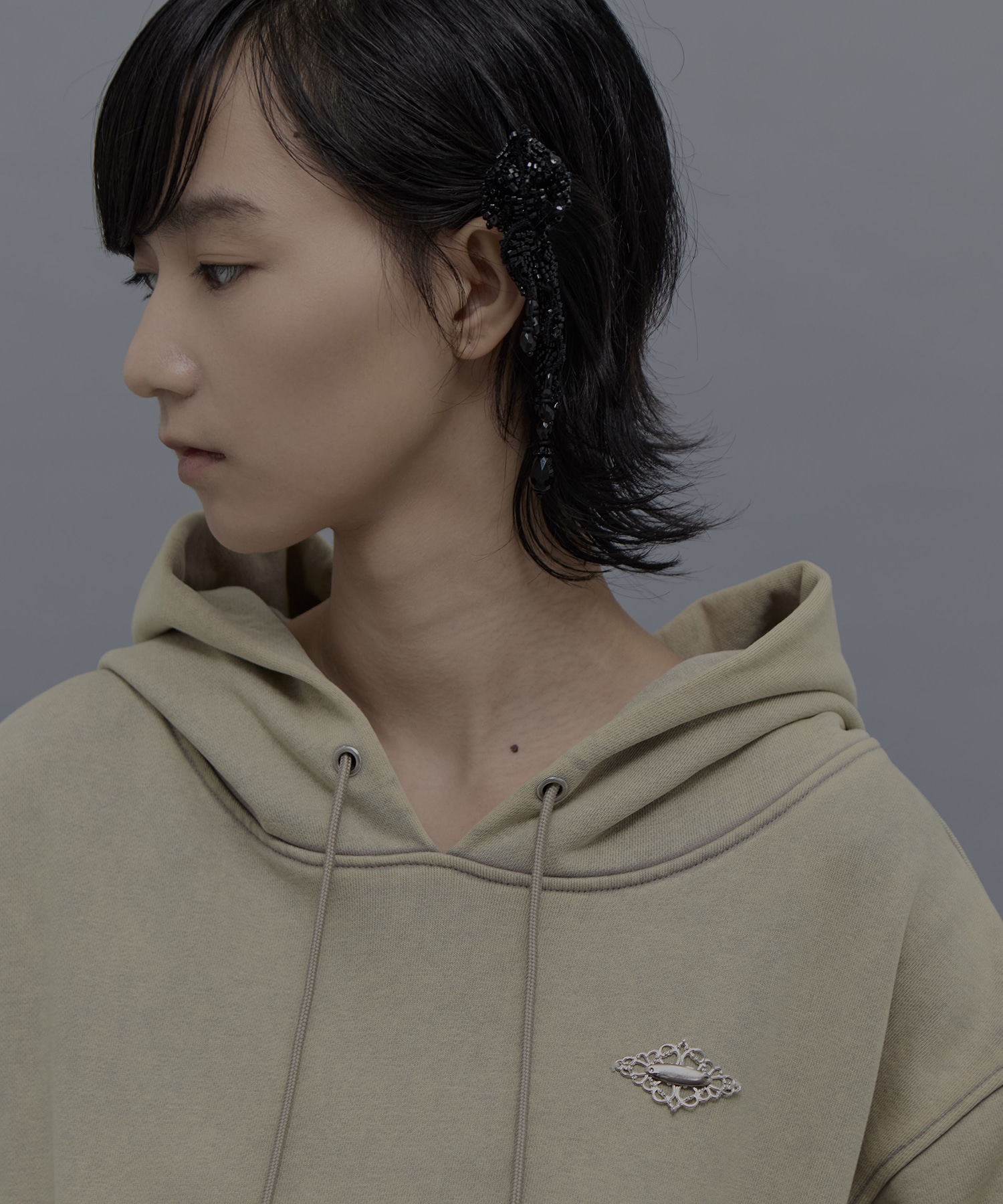 black drip down clip tanakadaisuke