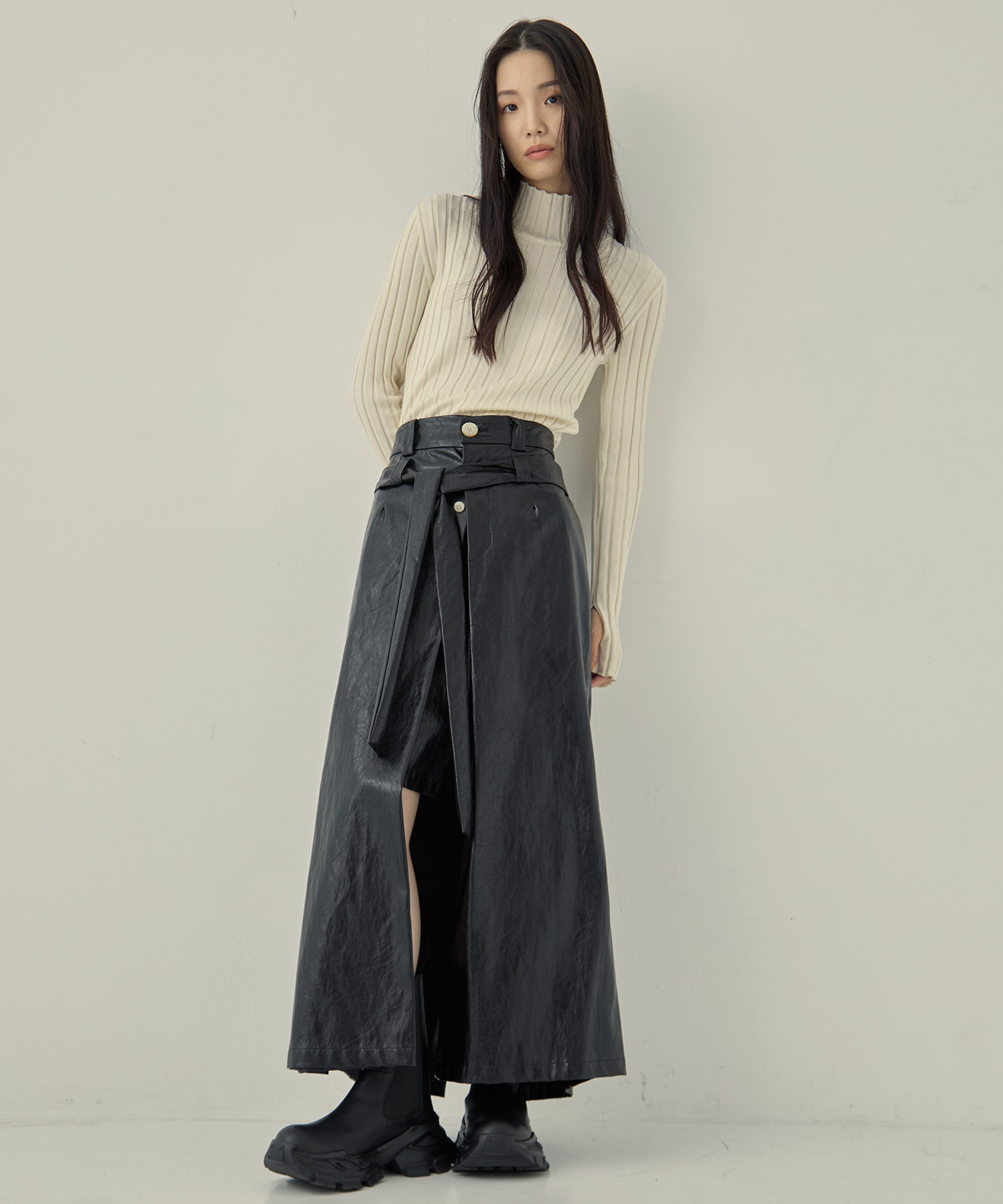 Silk Viscorse Wide Rib KT STUDIOUS