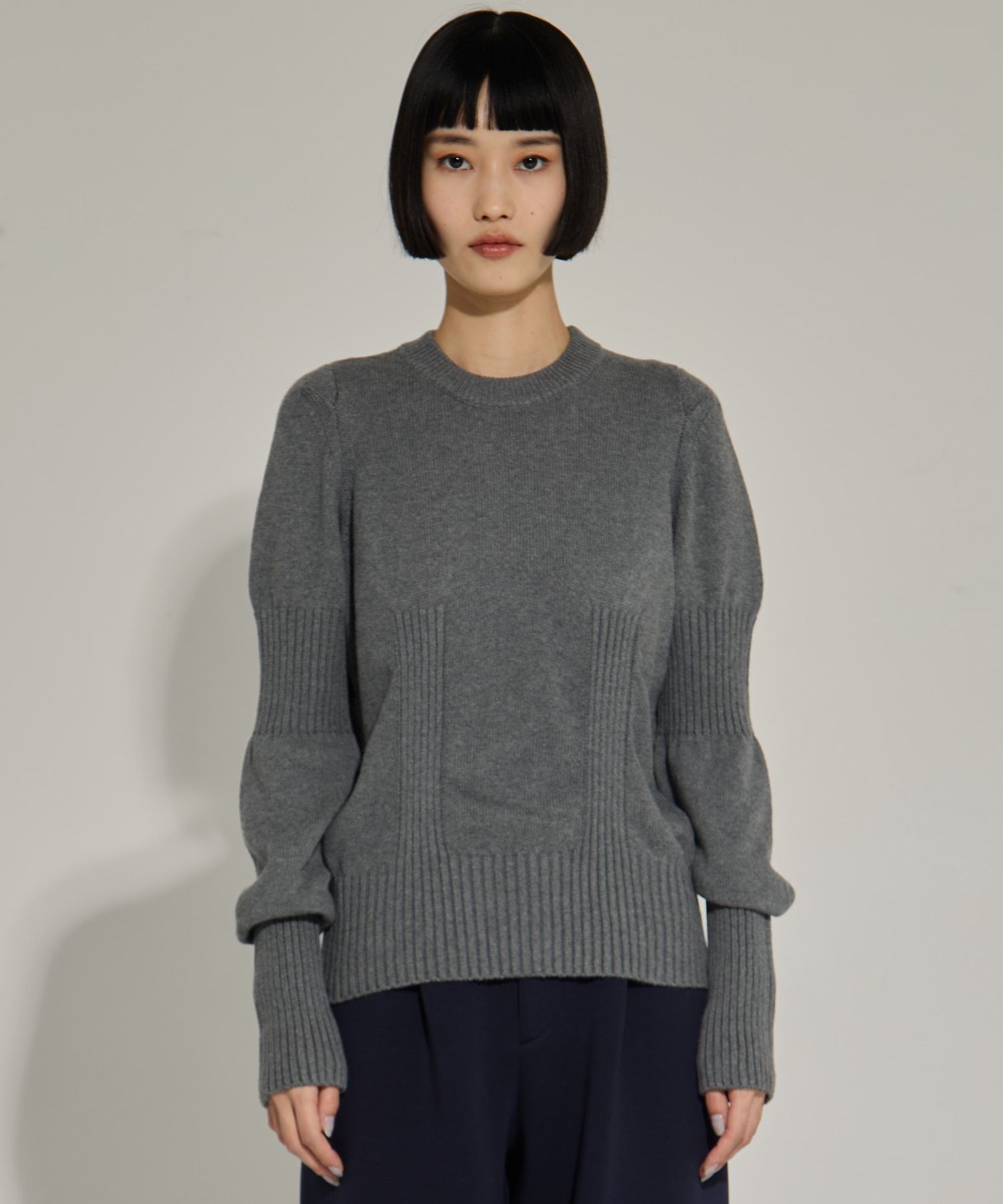 AKES-005（パフスリーブニット） AKANE UTSUNOMIYA