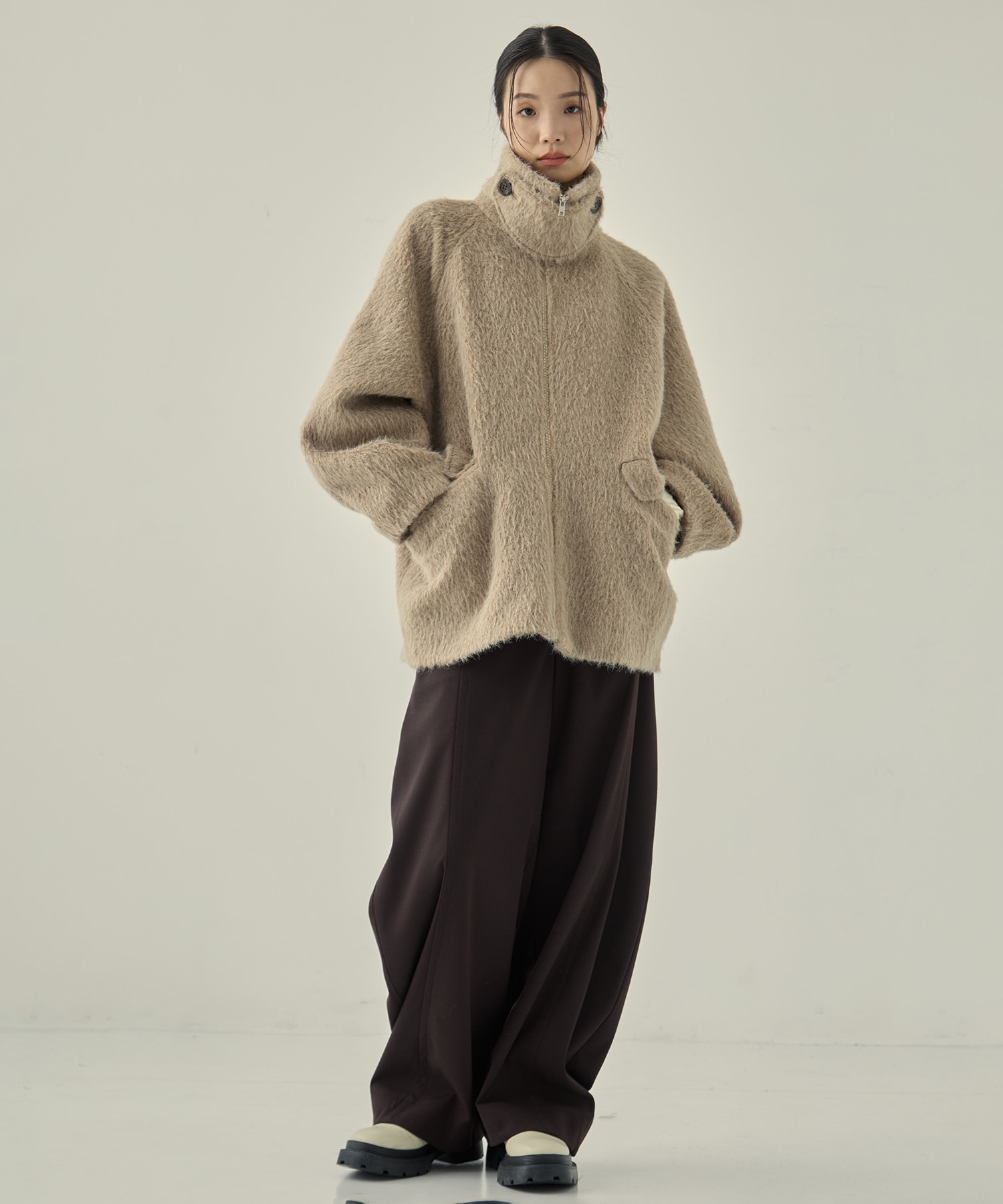 STAND COLLAR SHAGGY MIDDLE COAT STUDIOUS
