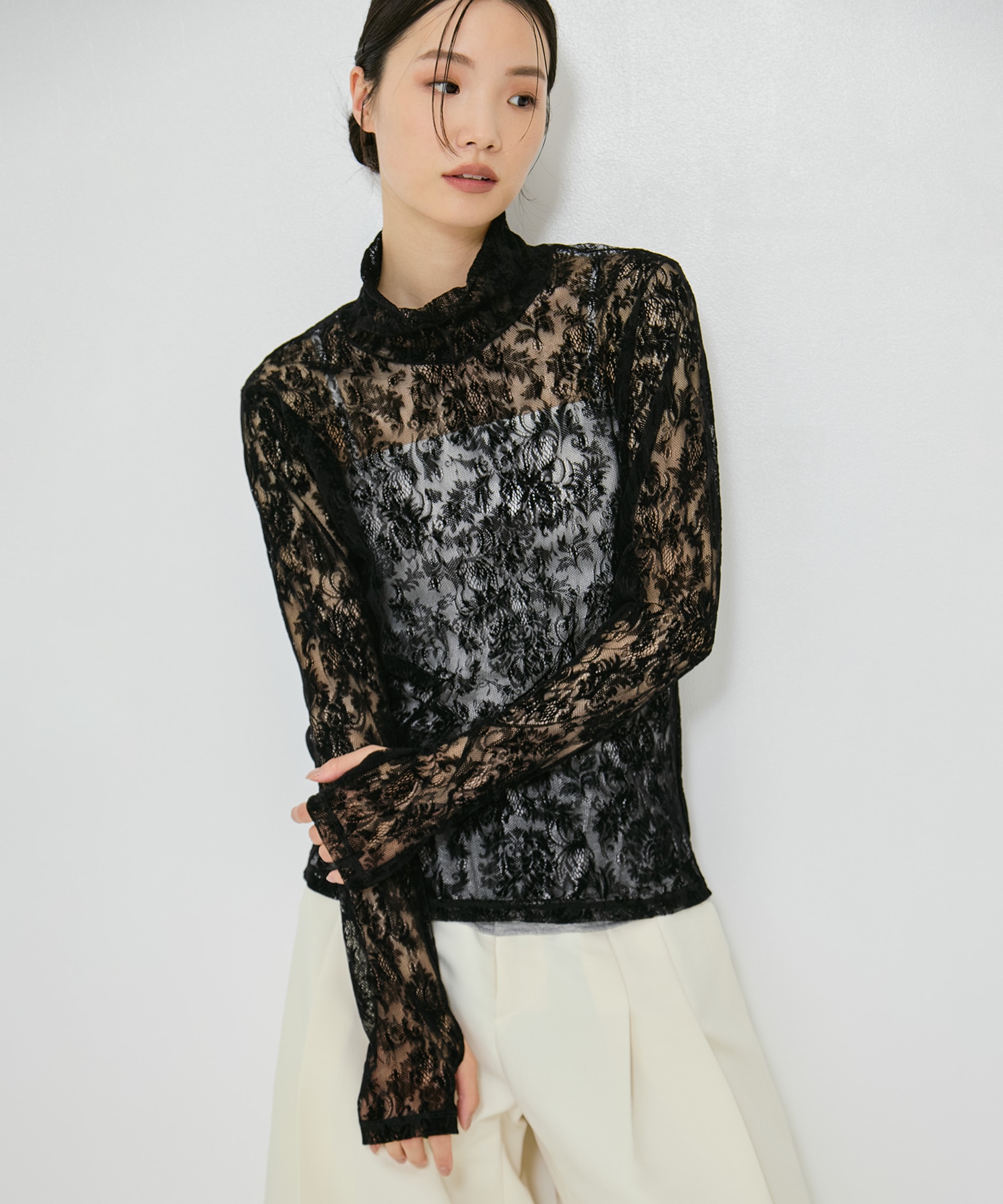 Stretch Flocky Lace Top STUDIOUS