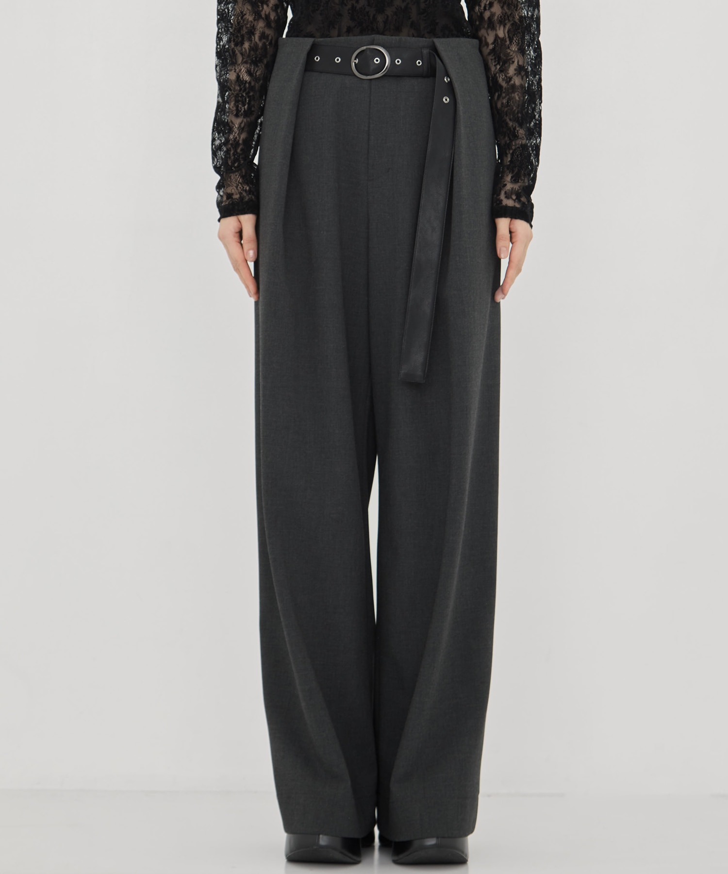 Belted Stretch Trousers STUDIOUS