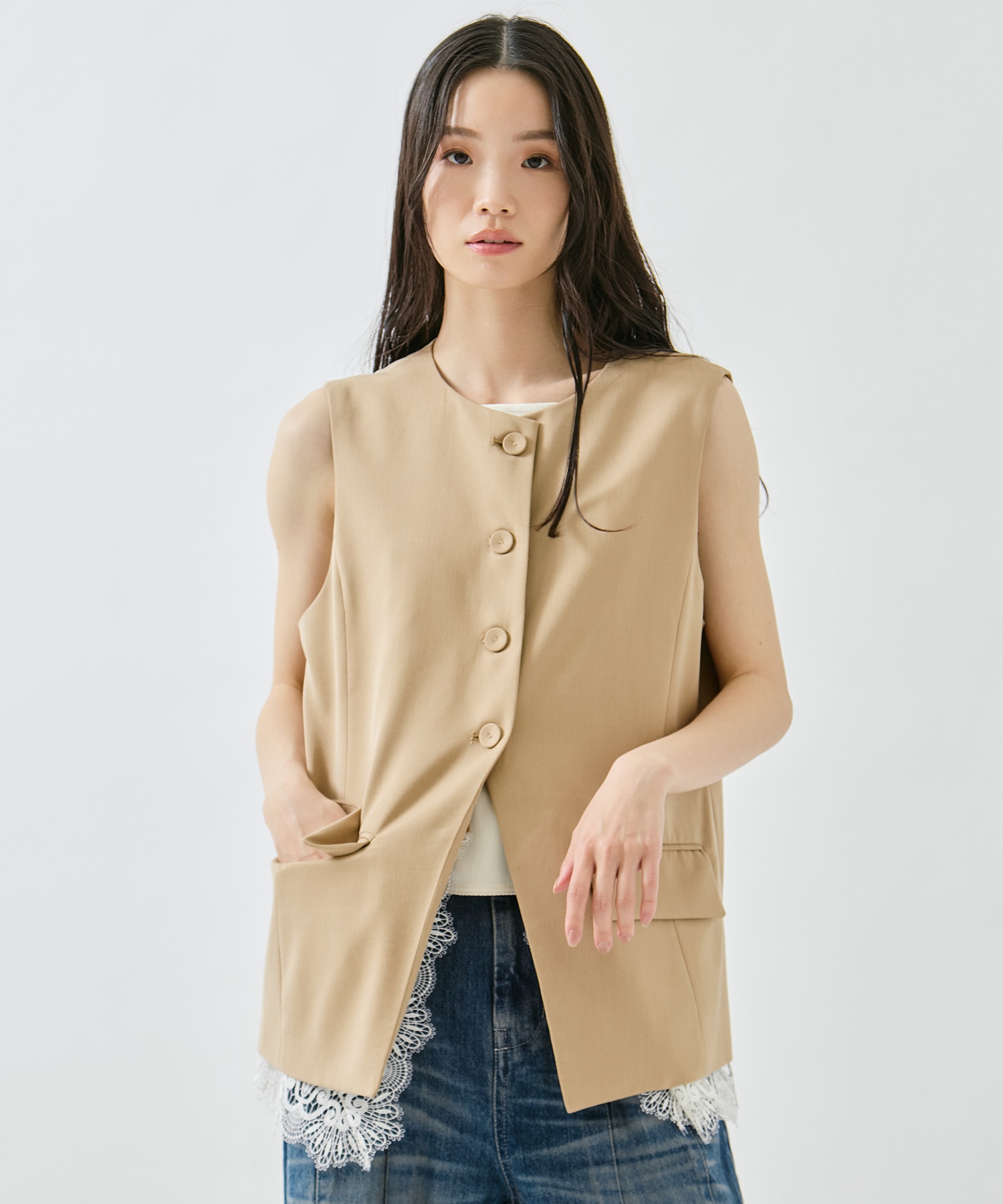 2WAY CREW NECK LACE TAKE OFF VEST AMERI