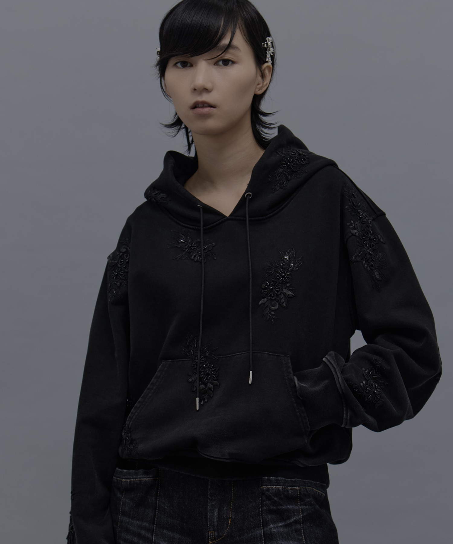 crystal hair clip left tanakadaisuke