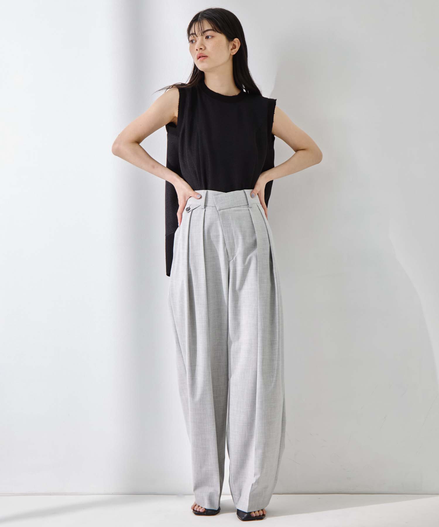 Sleeveless Washable Mesh Blouse 