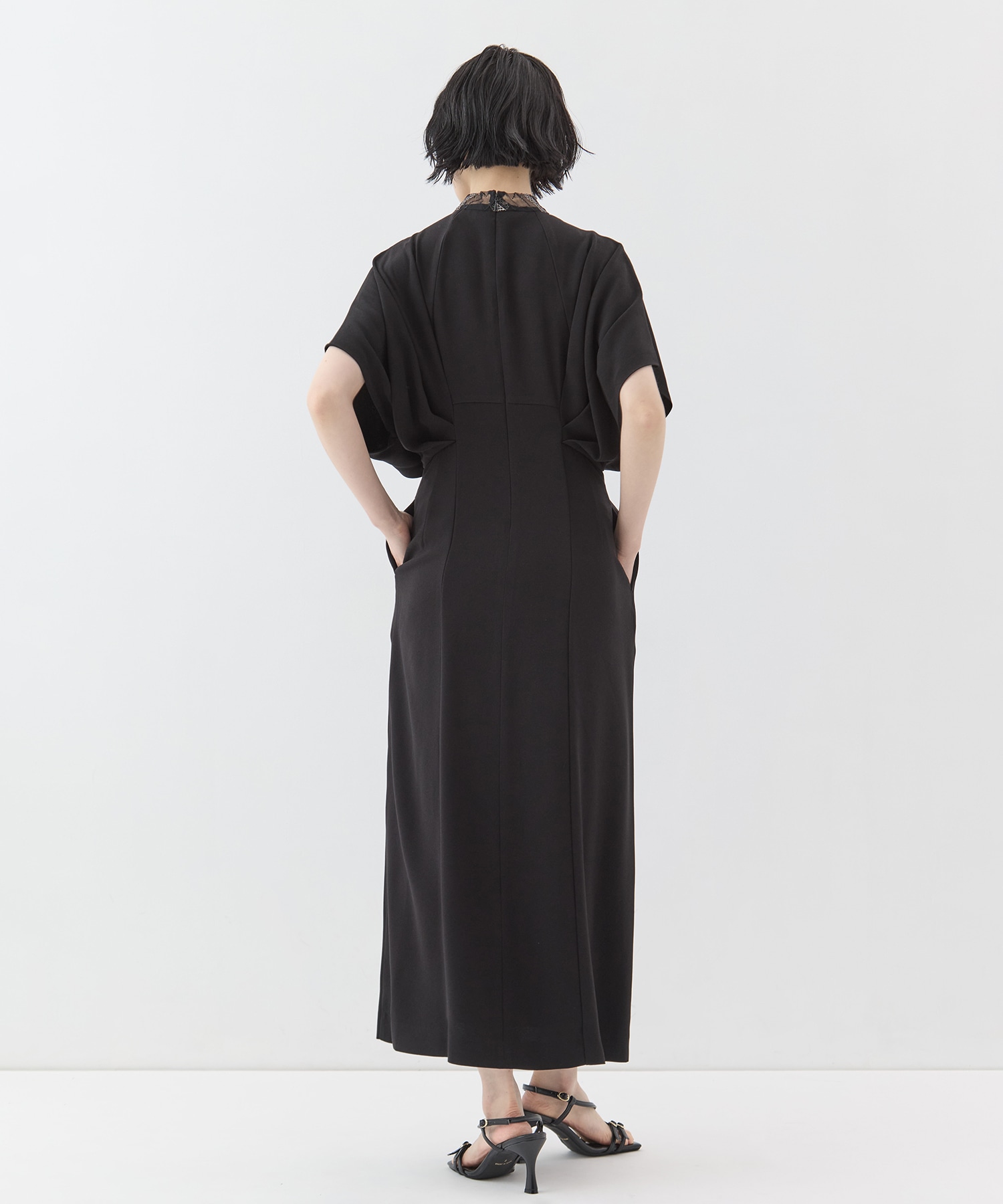 Classic lace dress MURRAL