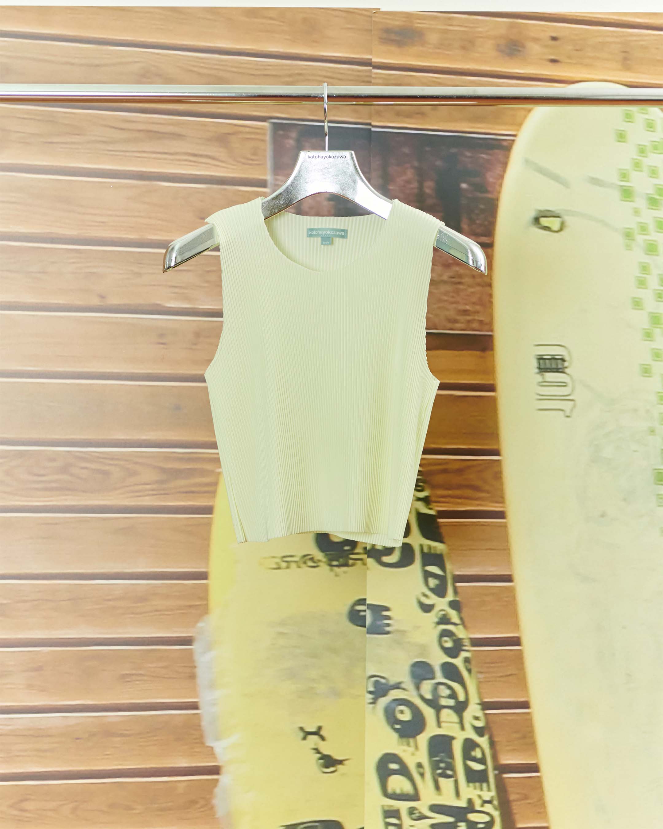 GHOST TODO TOP *SLEEVELESS HIGHNECK +INNER kotohayokozawa