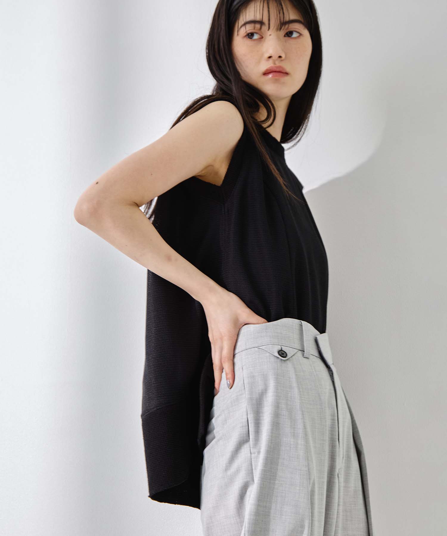 Double Tucked Stretch Trousers STUDIOUS