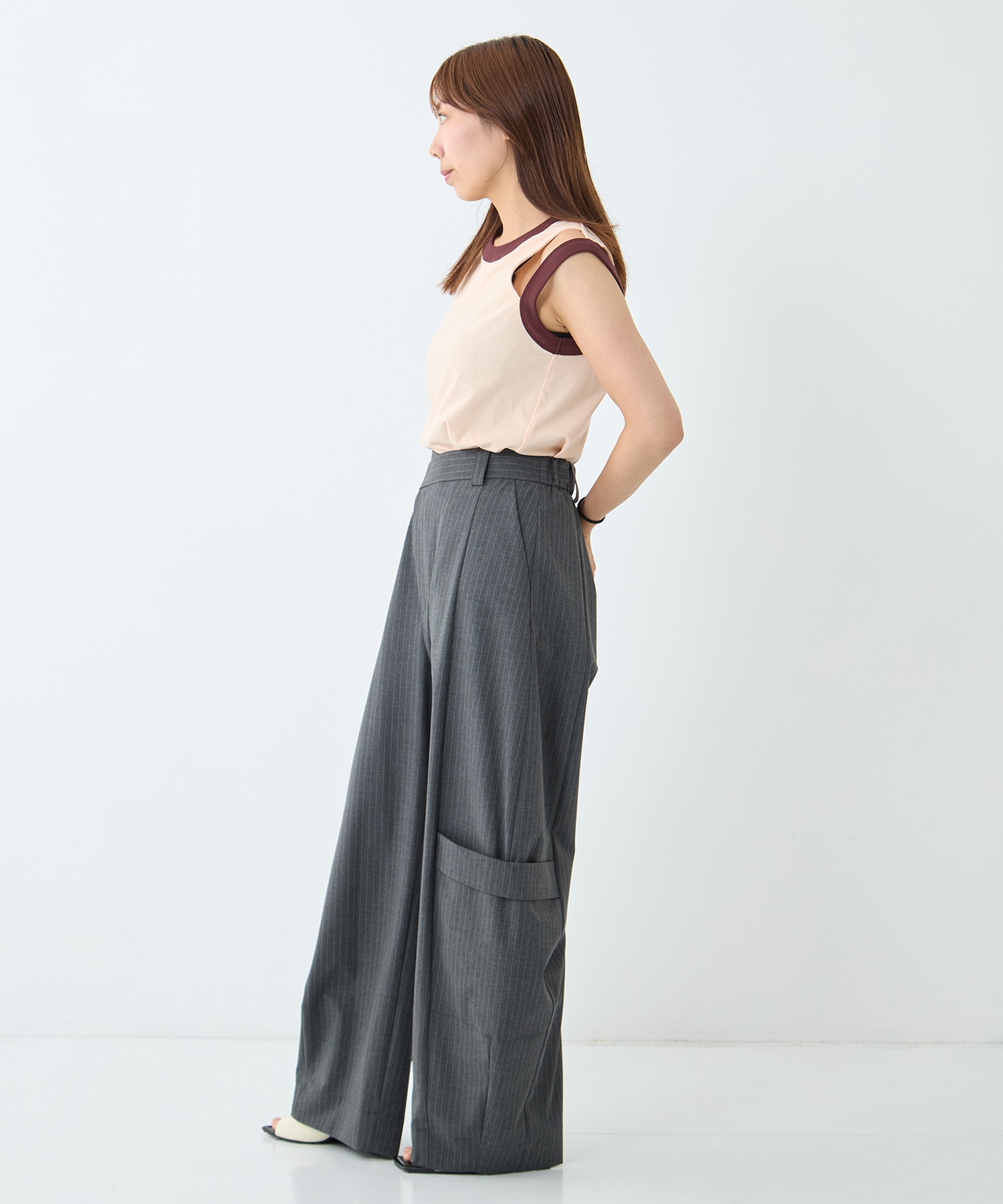 Soft Barrel Leg Flap Cargo Trousers STUDIOUS