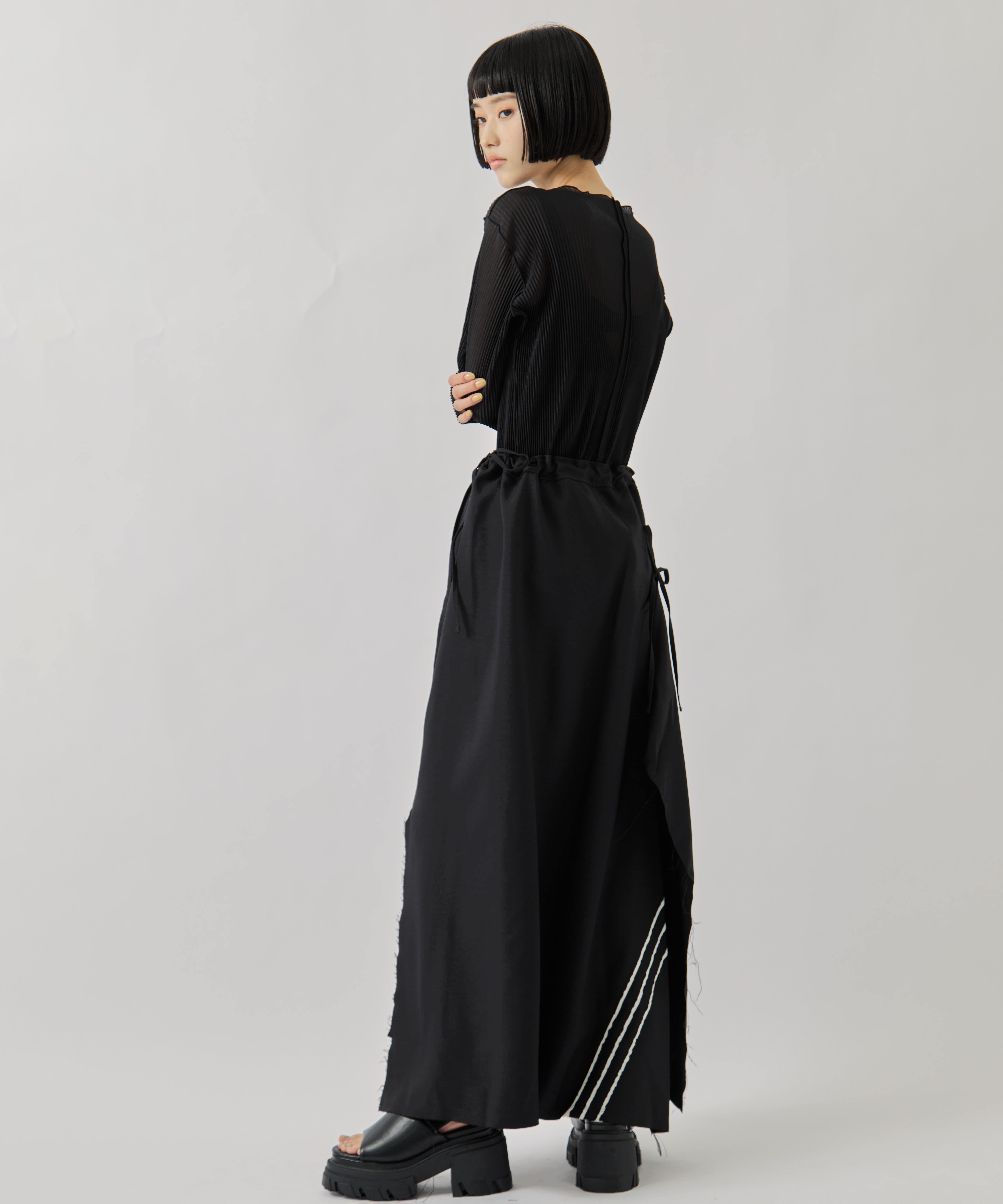 Y3-S26-0000-207/W_SU RC 3S SKIRT BLACK(ロングSK) Y-3