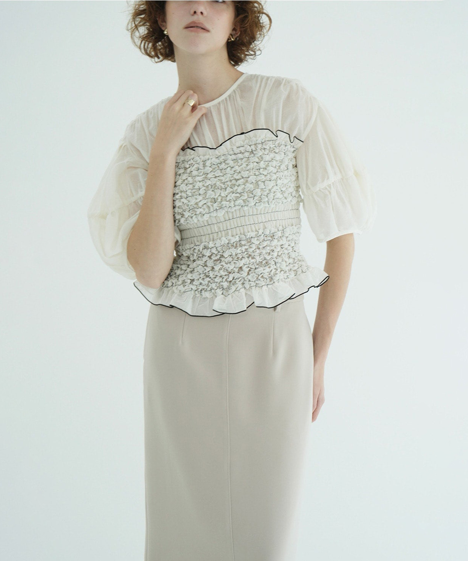 COLOR STITCHED SHIRRING TOPS CLANE