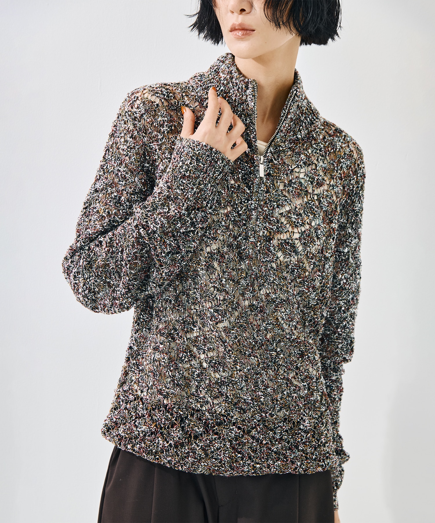 MULTI-COLORED HALF-ZIP KNIT TAAKK