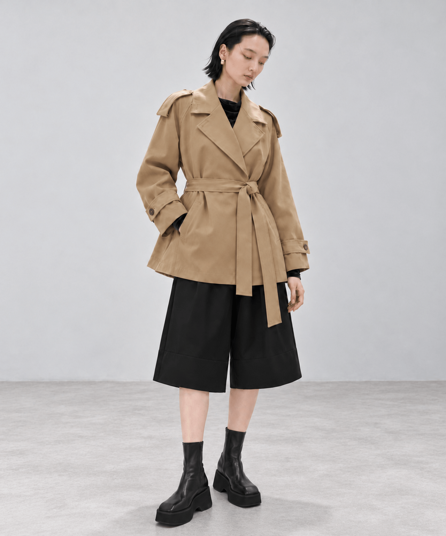 Tucked Bermuda Shorts STUDIOUS