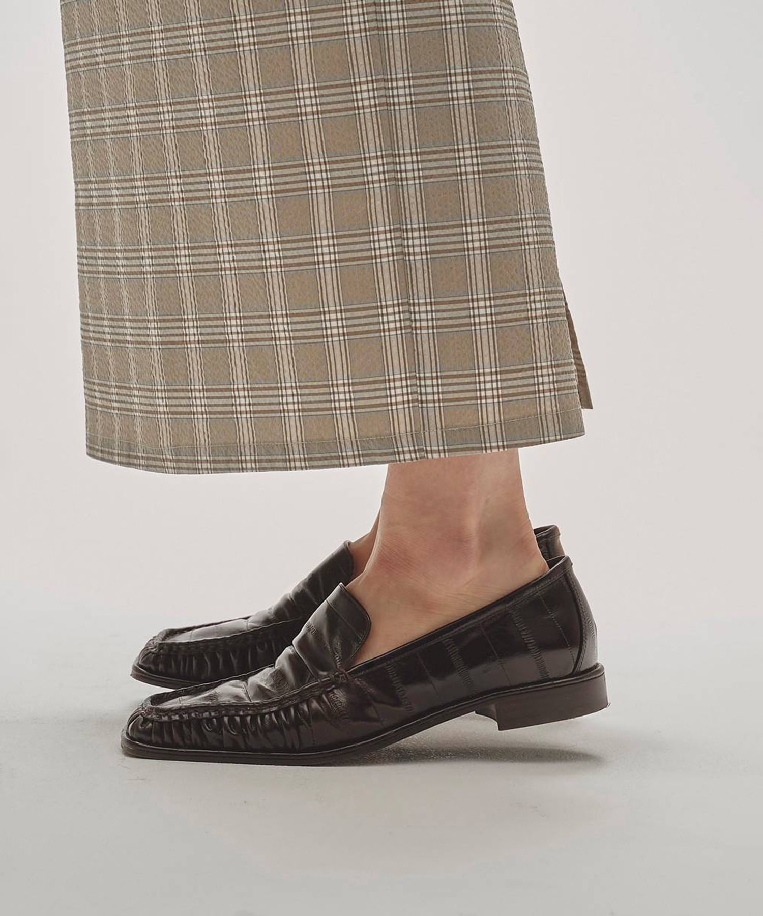 Squaretoe Gather Loafers TODAYFUL