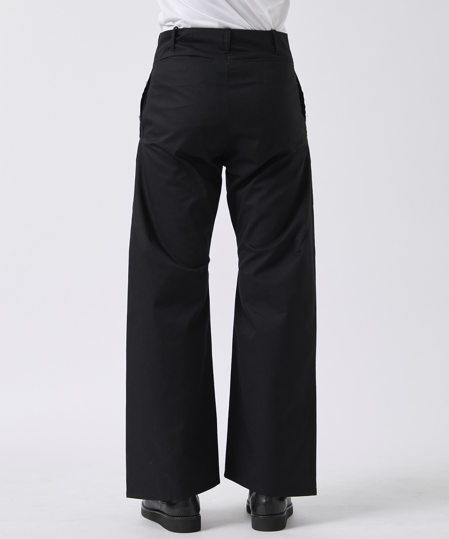 Tapered Straight Pants FILME FILLED