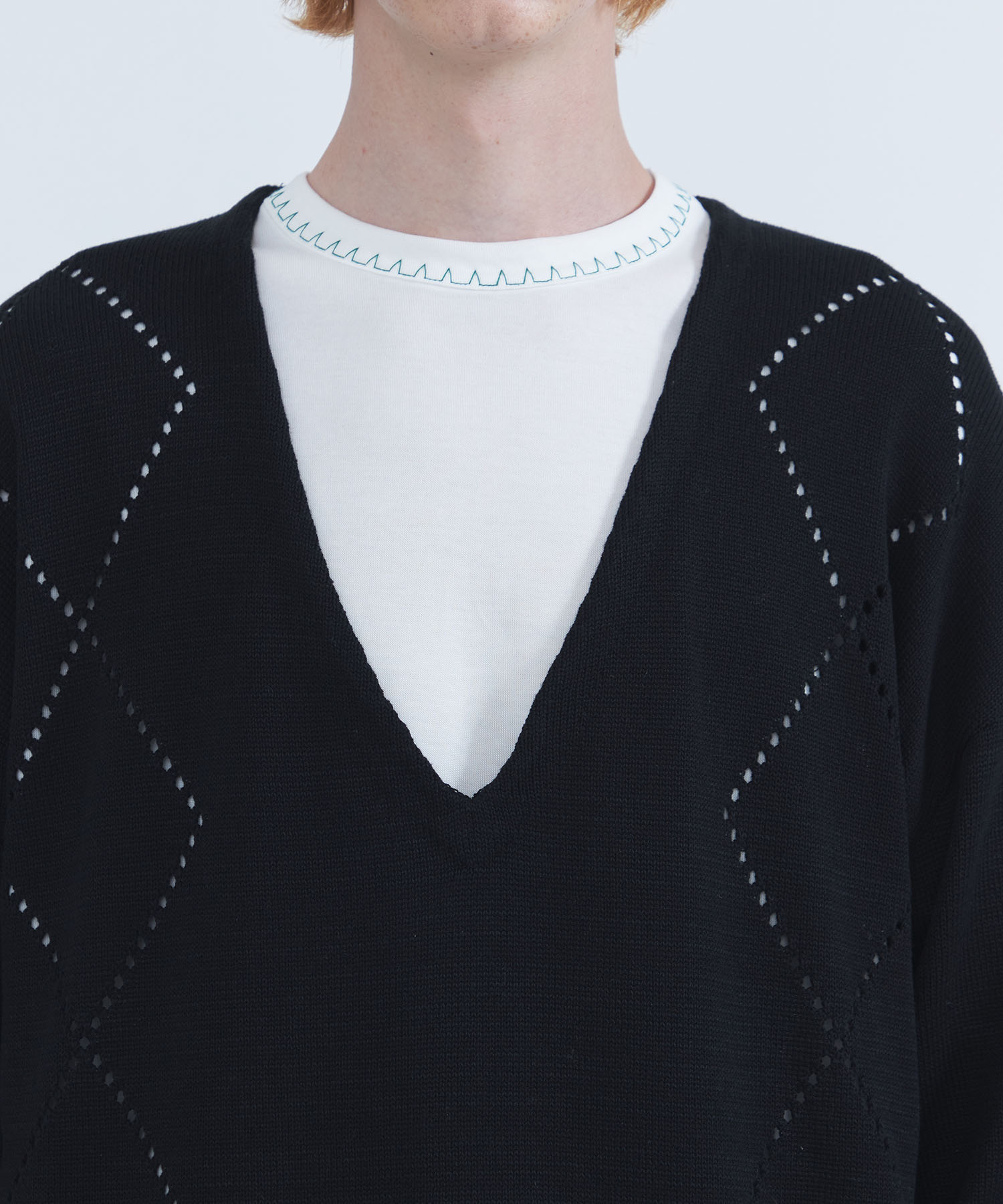 SPARKLE V-NECK PO LiNoH