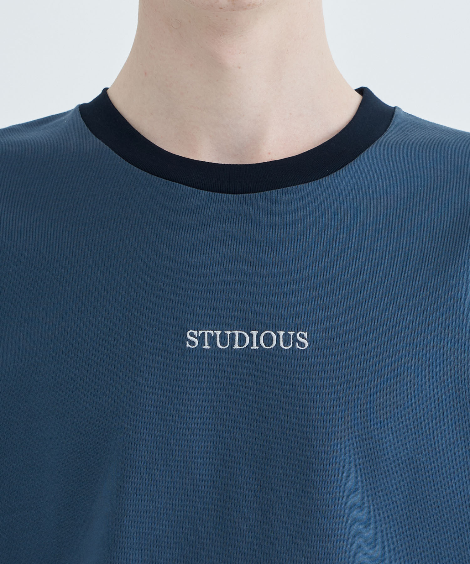 STUDIOUS刺繍ロゴS/S Tee STUDIOUS