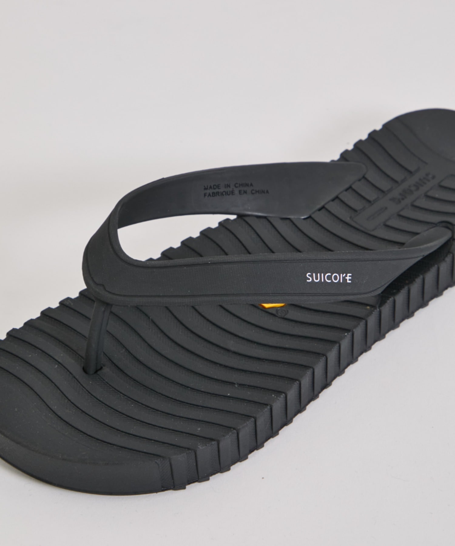 VON | SUICOKE