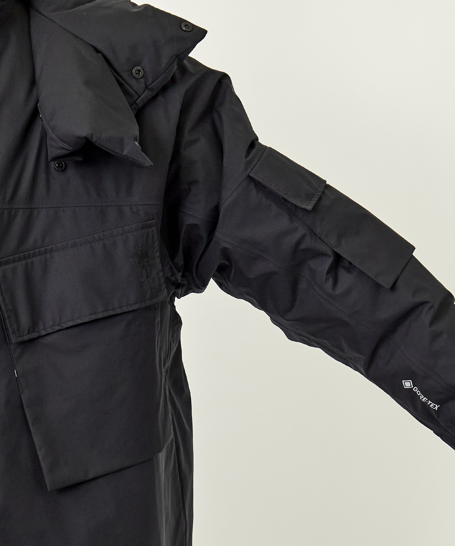 GORETEX PRODUCT 3L PRIMALOFT SHELL D-VEC