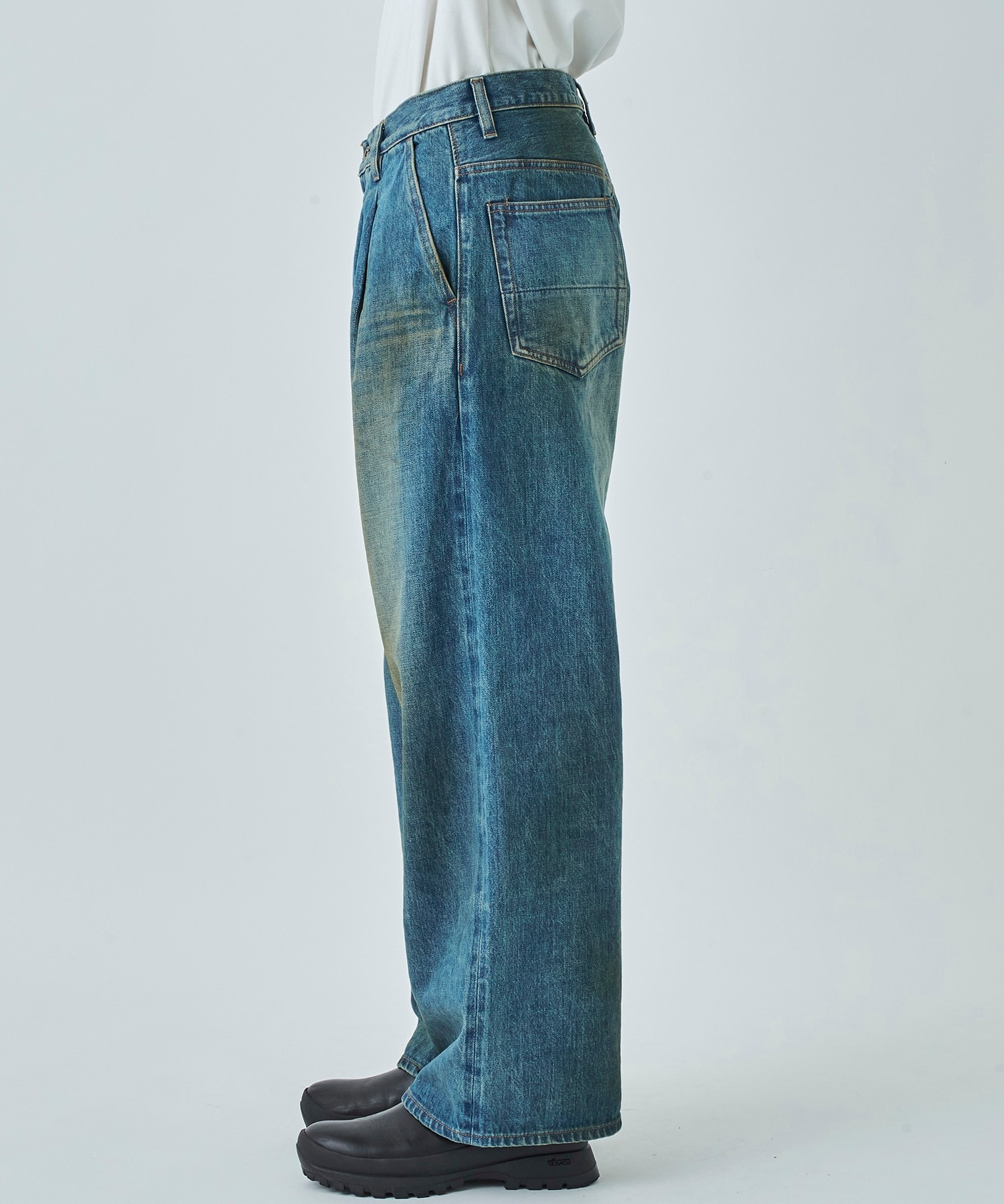 〈別注〉 Selvedge wide jeans-Vintage wash superNova.