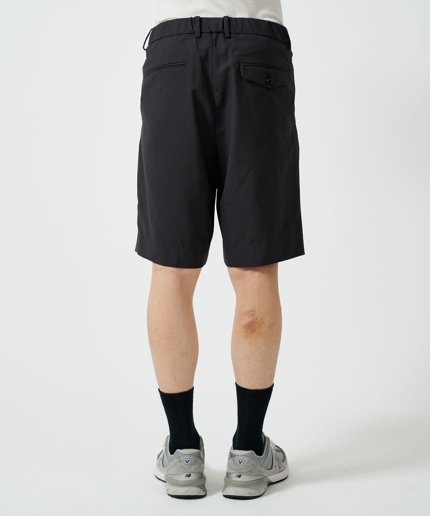 DOUBLE PLEATED CLASSIC WIDE SHORTS MARKAWARE/marka